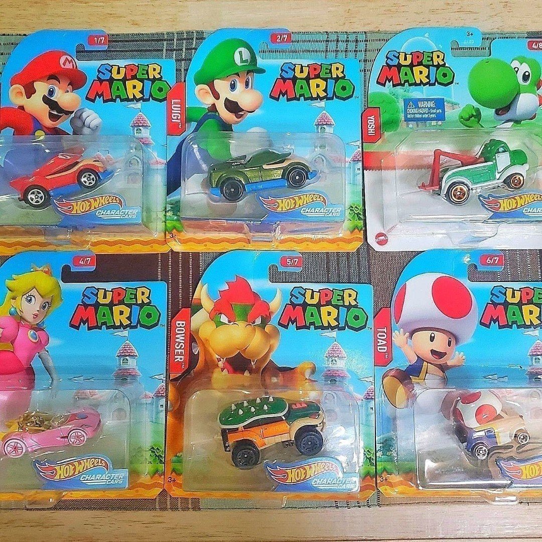 Hot Wheels Nintendo Character Cars Super Mario Luigi Yoshi Peach Bowser and Toad