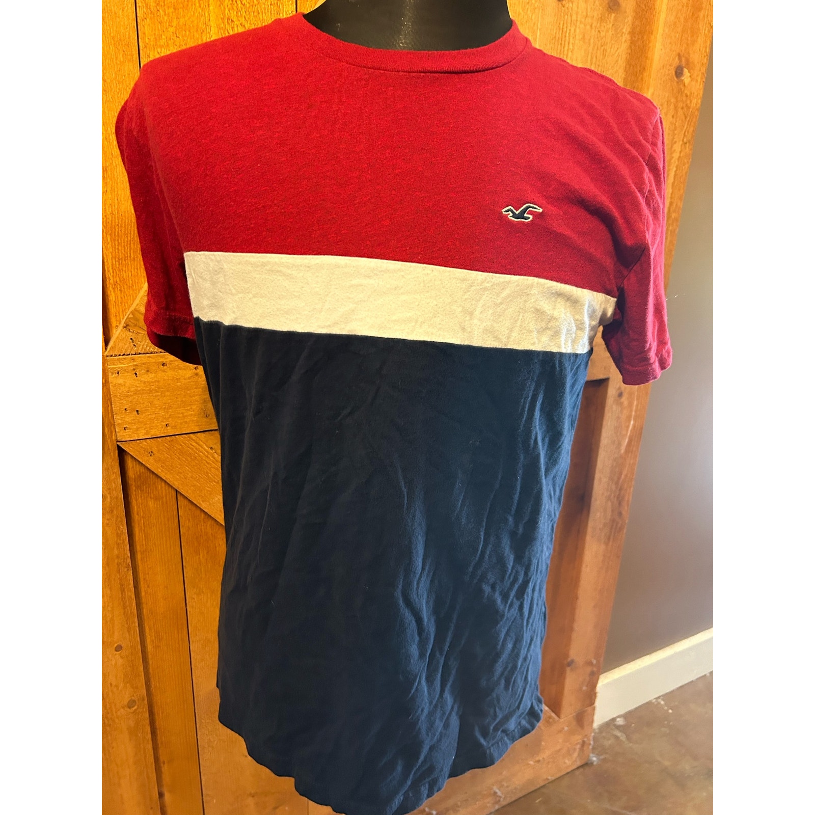 Hollister red white and blue shirt sale