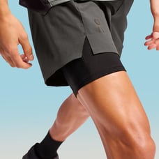 Shadow Size L Performance Hybrid Short Ultralight and airy outer shorts