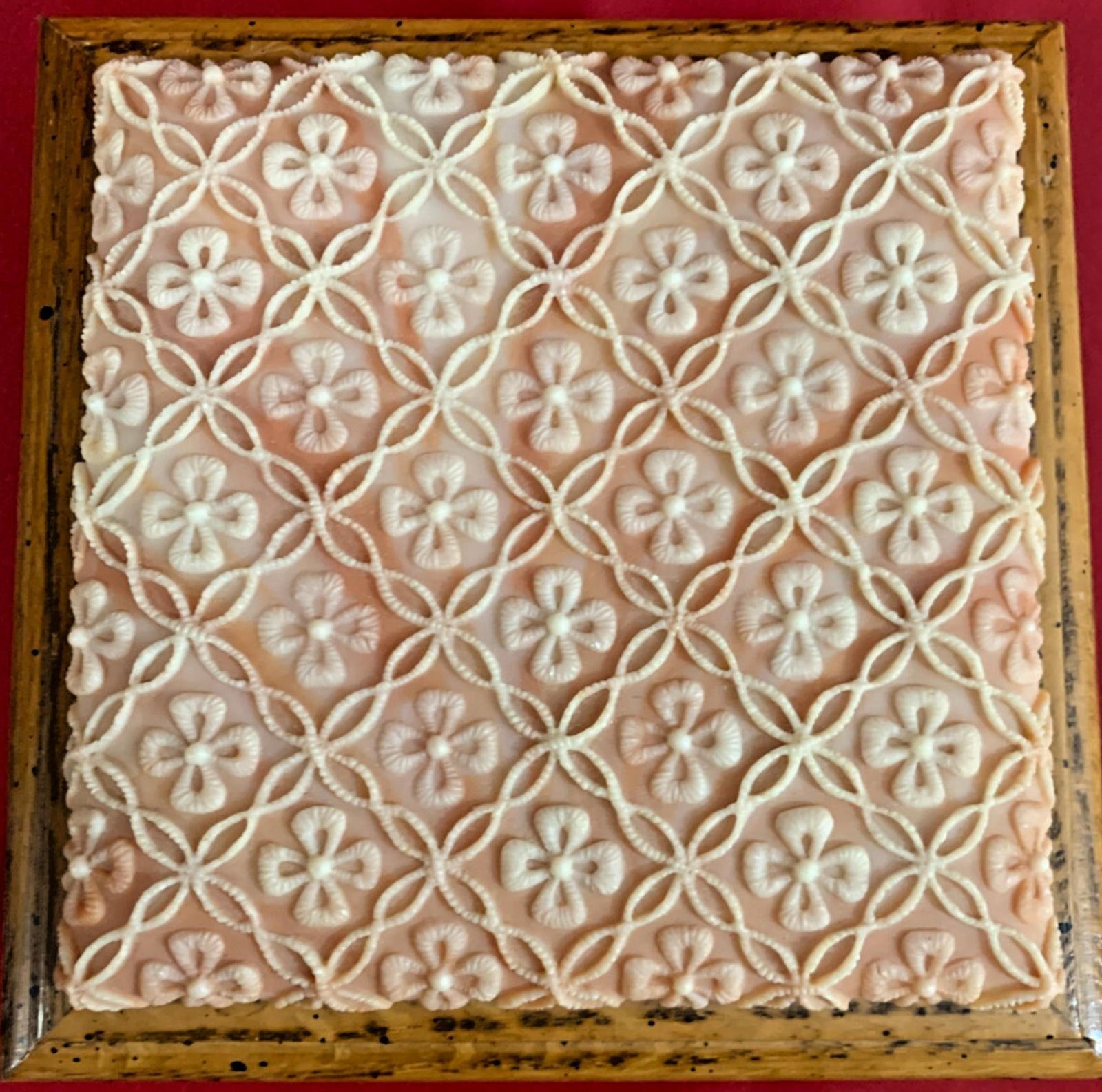 Vintage Genuine Crushed Glass AVONDALE Jewelry Box Velvet Lined Peach Cream 8x8