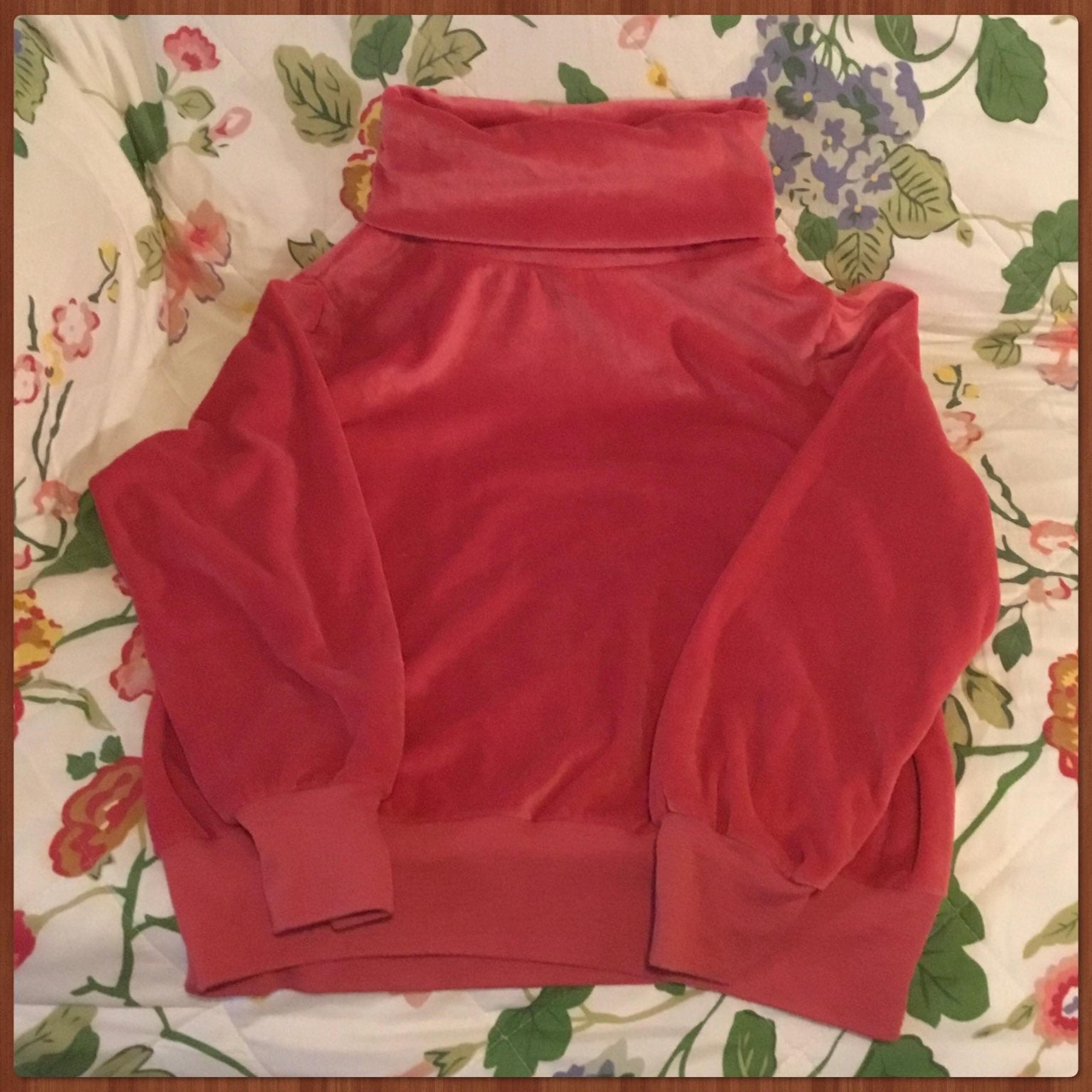Blouse (25) Turtleneck