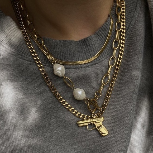 Gang Necklace