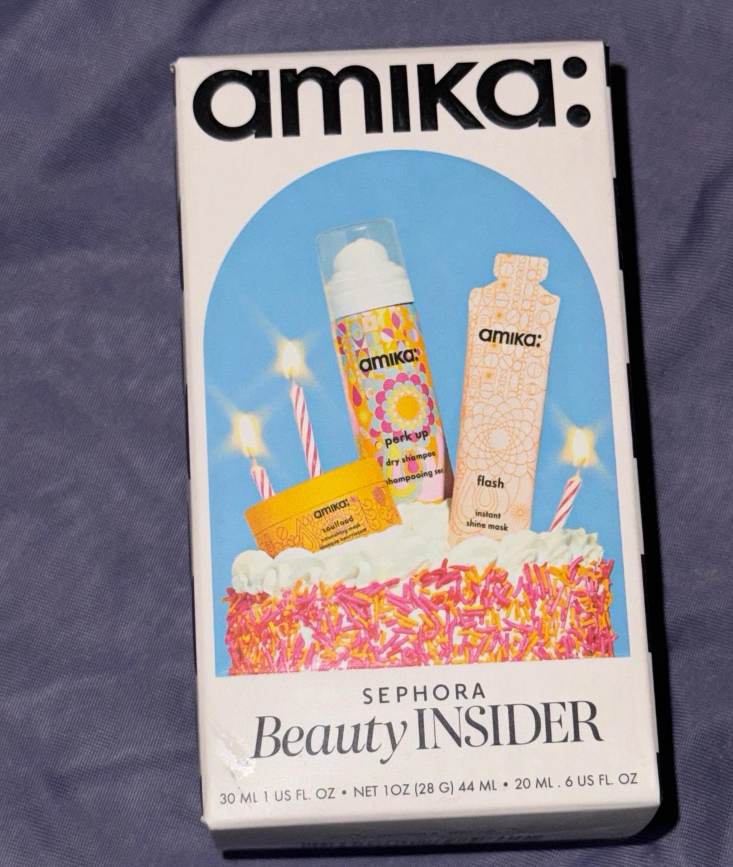 Amika set mask dry shampoo and shine mask