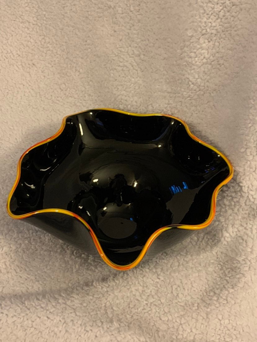 JIM KARG ART GLASS BOWL HALLOWEEN