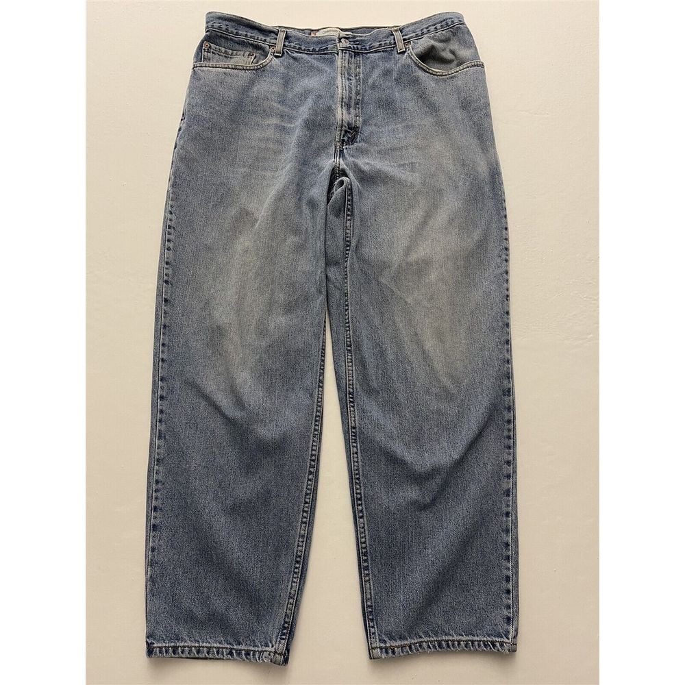 Levi's 40 x 32 560 Comfort Fit Light Wash 100% Cotton Denim Jeans