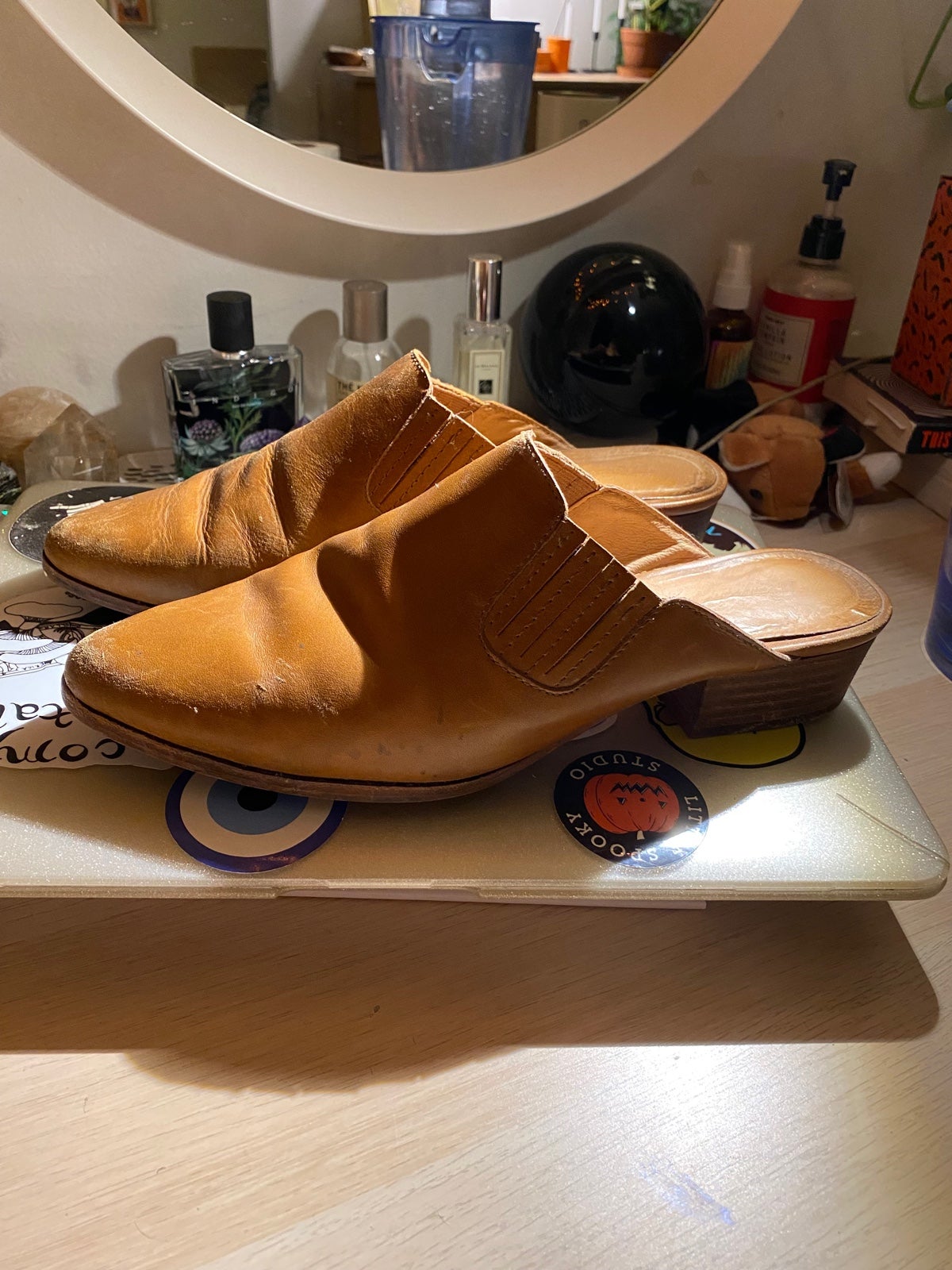Madewell leather clogs