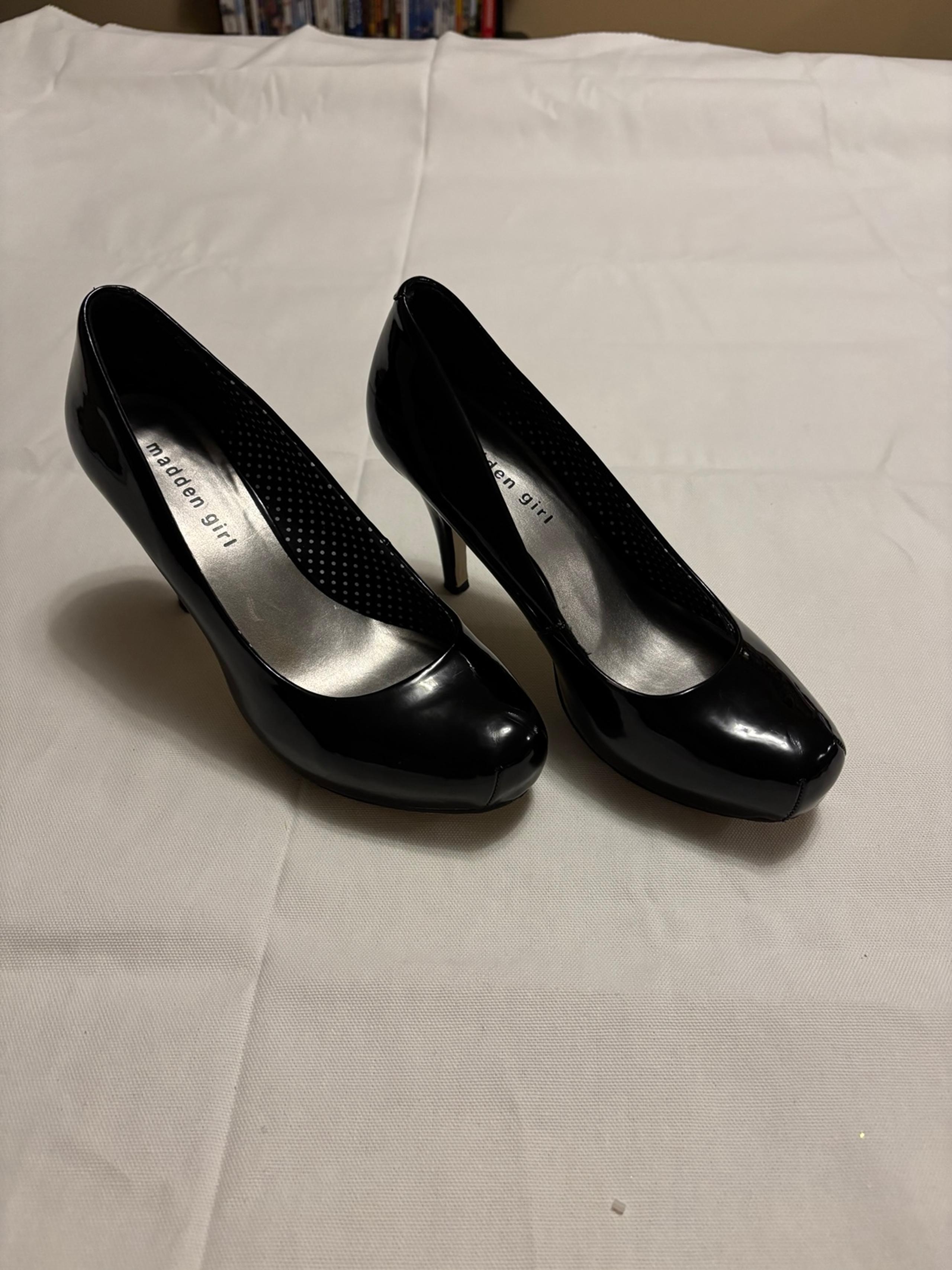 Heels Madden girl black size 8