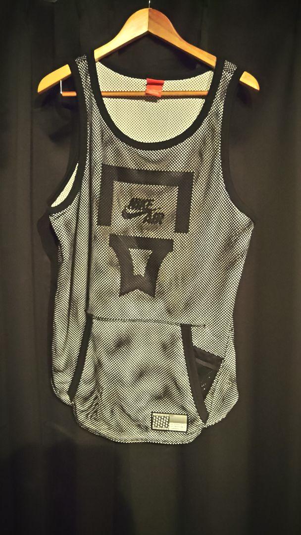 NIKE tank top