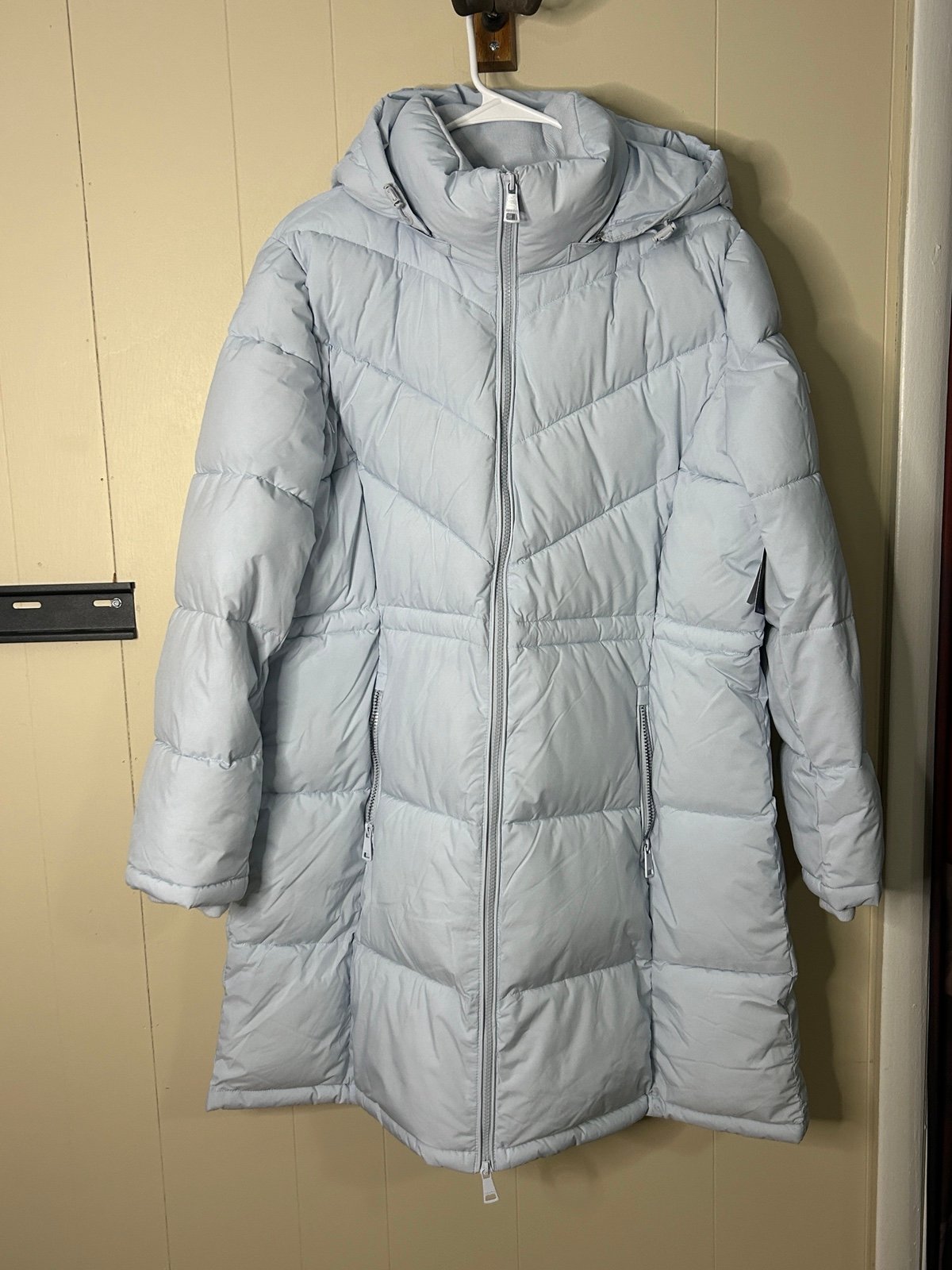 Calvin Klein Women’s Light Blue Puffer Coat