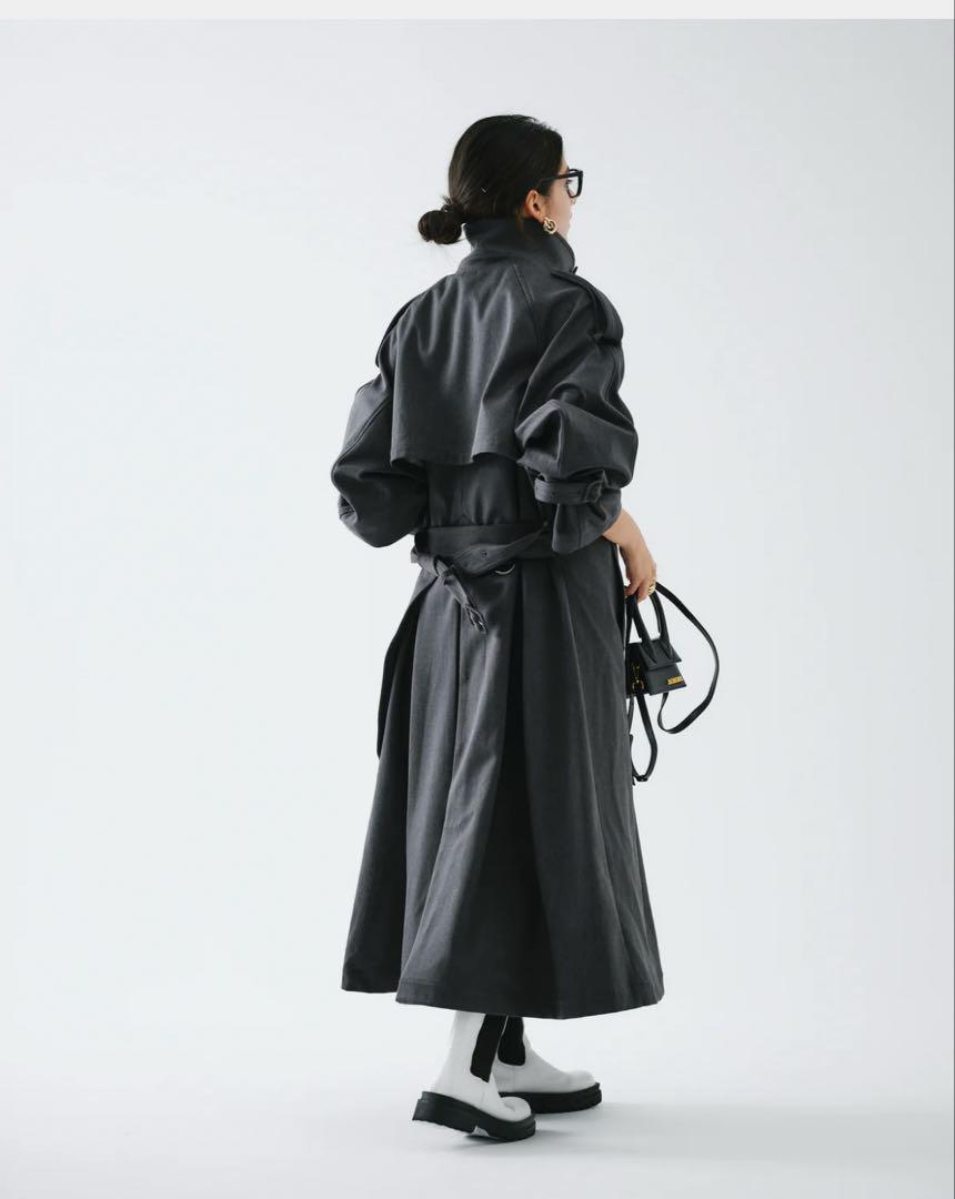 THE TOÉ AVIGNON TRENCH COAT Leather