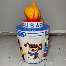 Vintage 1996 USA Olympics Looney Tunes Cookie Jar Warner Bros. LIKE NEW