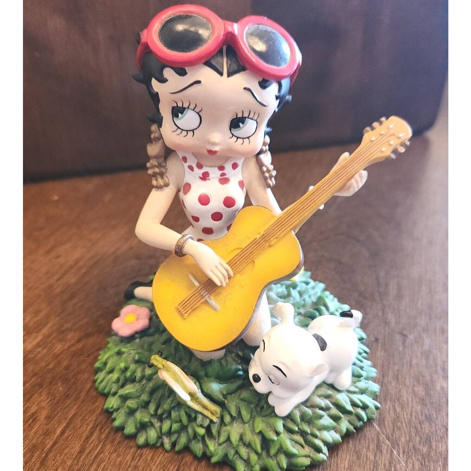 Betty Boop figurine with Guitar sunglasses Pudgy Puppy Dog Figure Shelf Decor