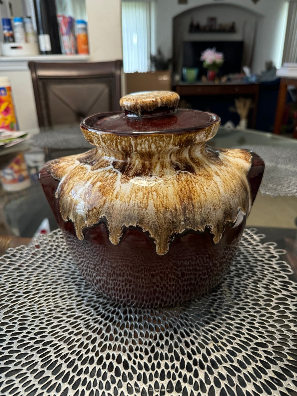 Roseville Pottery | Robinson Ransbottom Brown Drip Glaze Bean Pot | RRP CO USA |