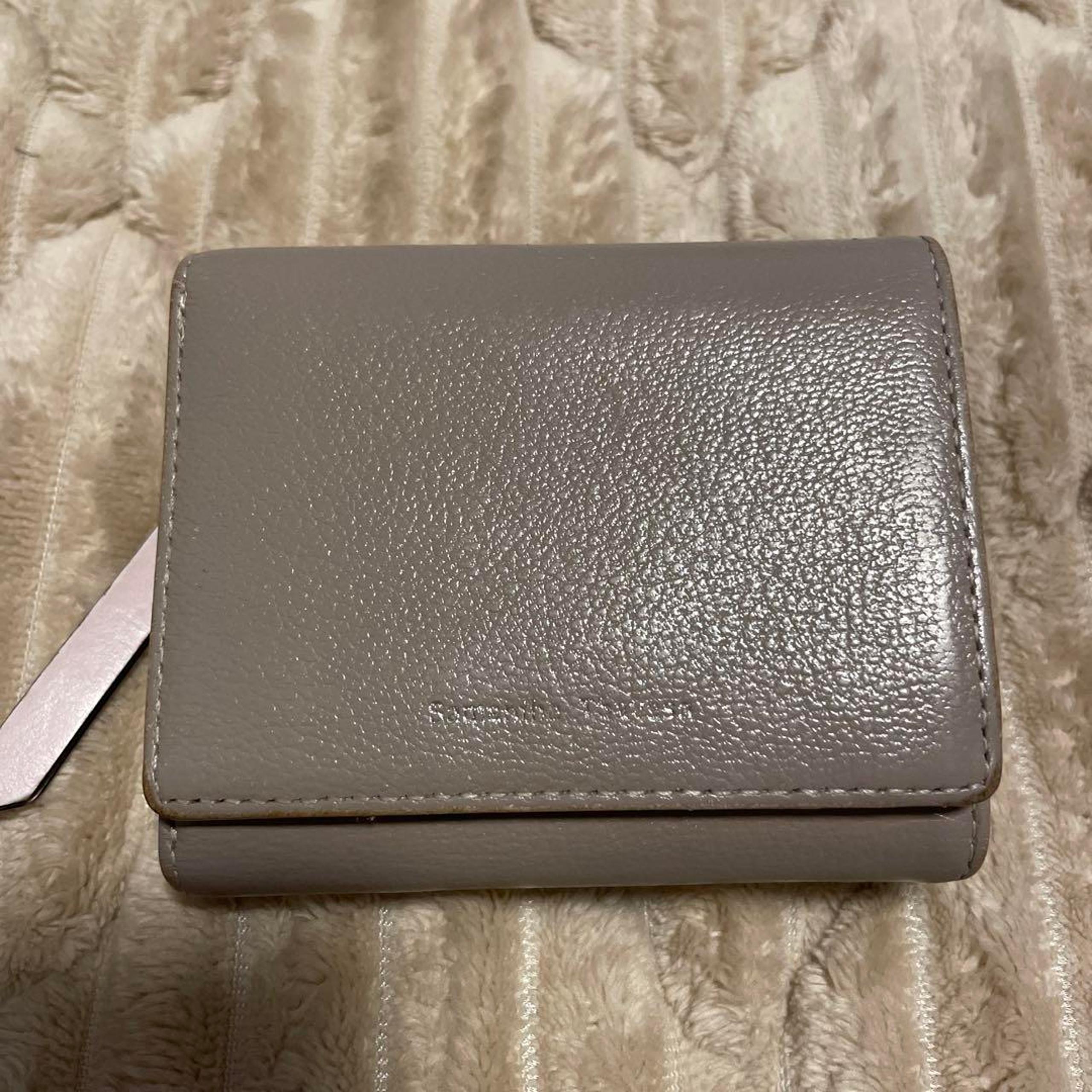 Samantha Thavasa Gray Beige Tri-fold Wallet Samantha Thavasa
