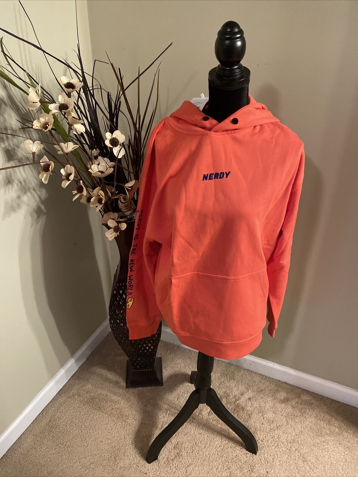 Nerdy unsex pullover hoodies Size medium coral color