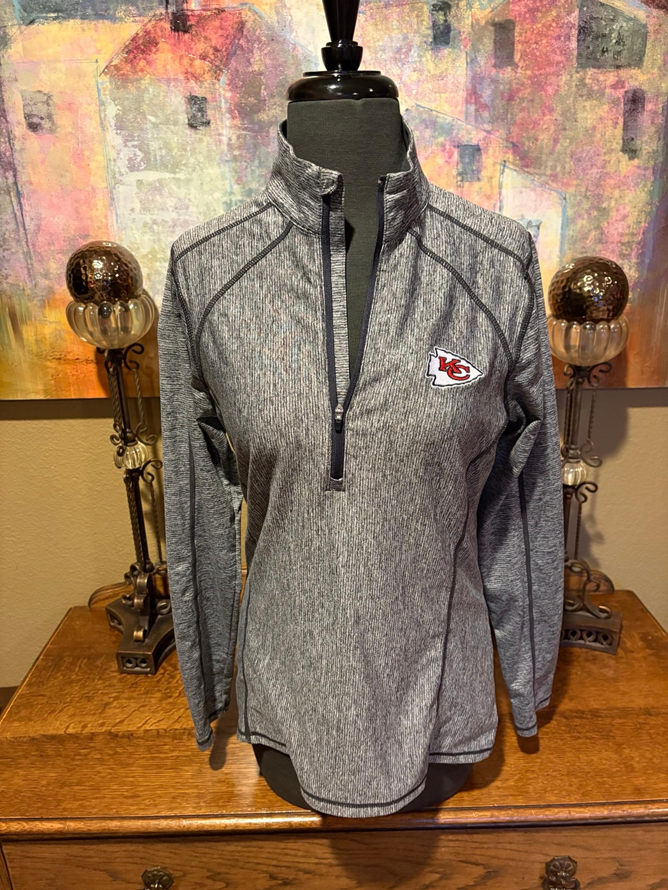 Women’s 1/2 Zip Pullover (S)