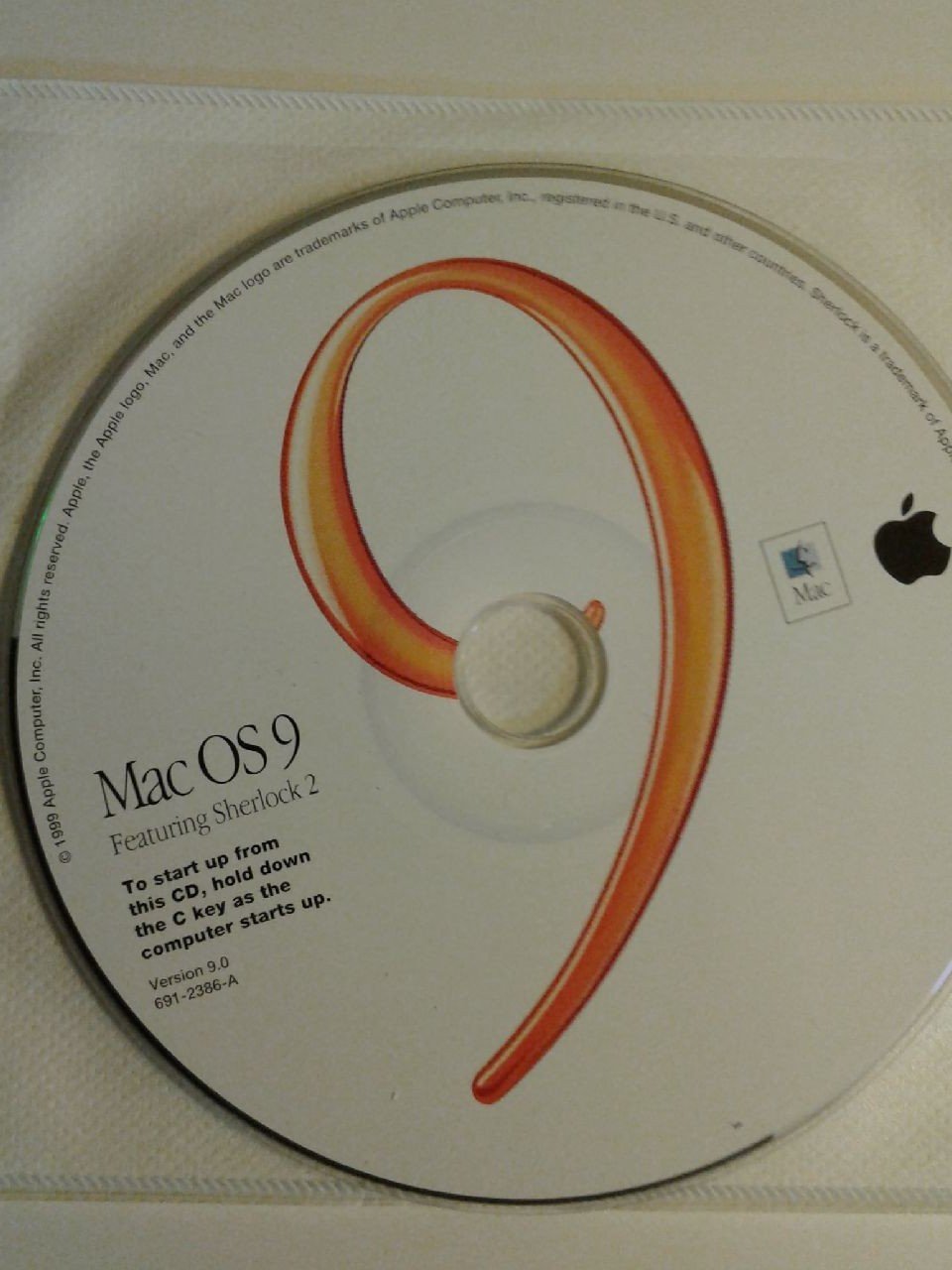1999 Mac OS 9 Install System