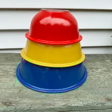 Pyrex Primary color clear bottom mixing bowls