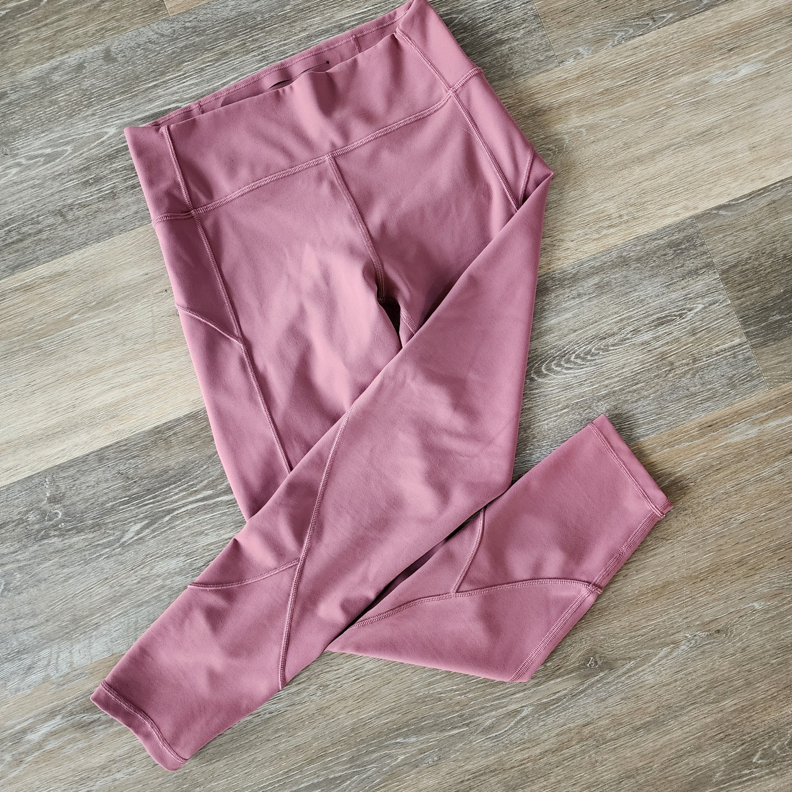 Lululemon In Movement Tight Leggings Size: 8 Inseam: 25 Color: Plumful