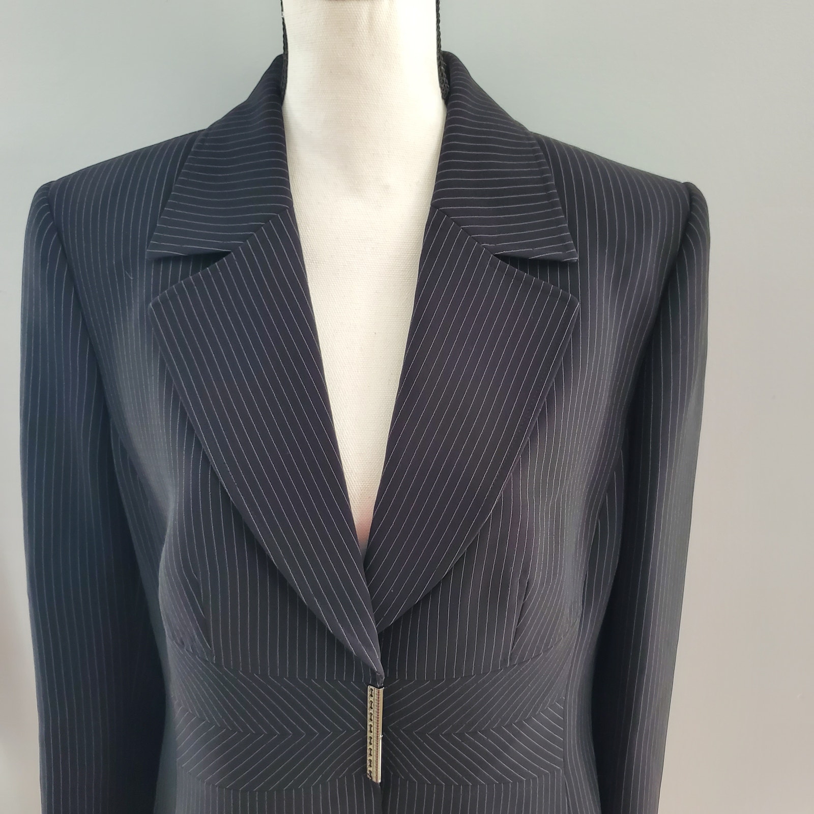 Tahari Arthur S. Levine Black Pinstripe Wide Leg Pantsuit 14