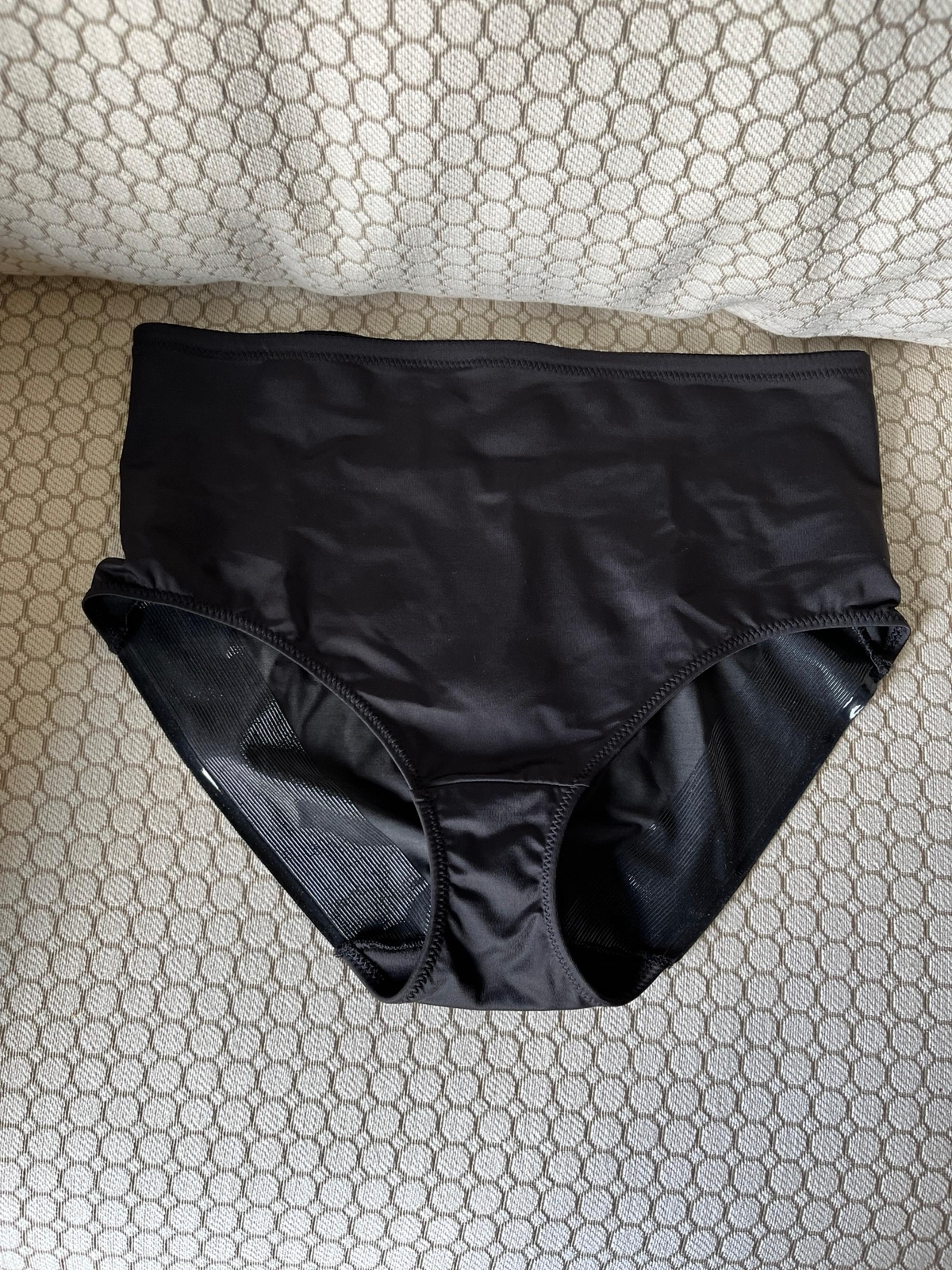 Naomi & Nicole Firm Control Shapewear Bottom - # 7454 - 2 XL - NWOT