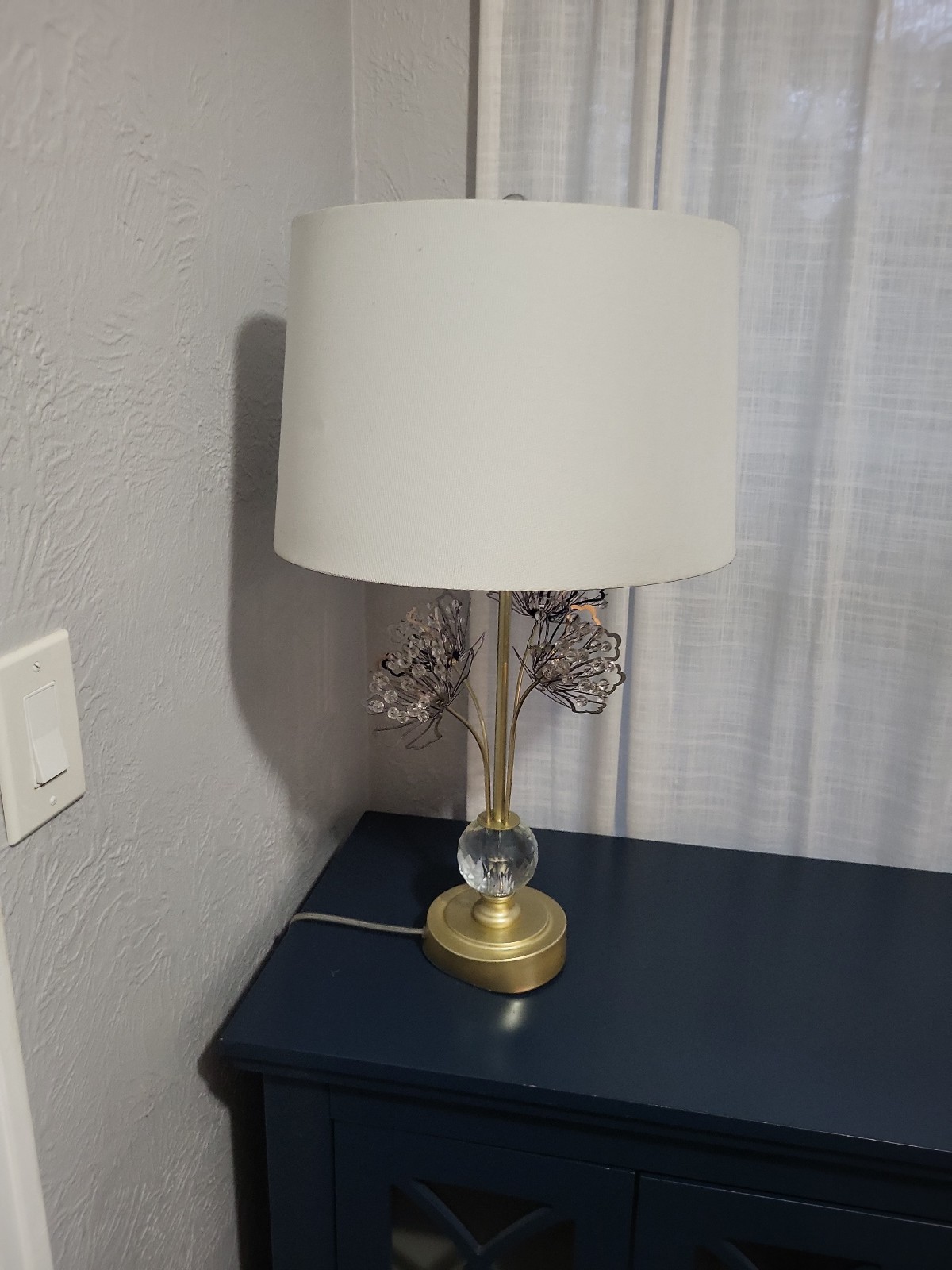 Beautil table lamp for sale