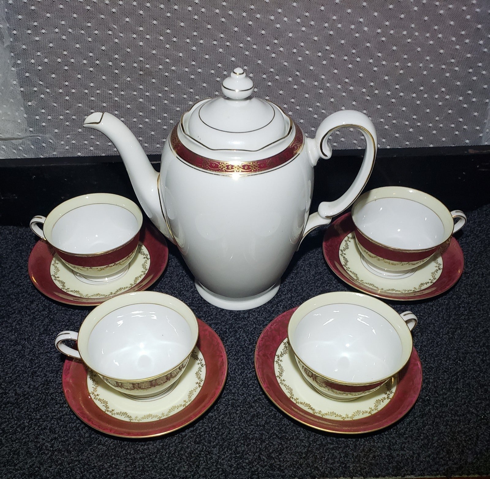 Vintage Poland Wavel Coffee Tea Cups Saucers Japan