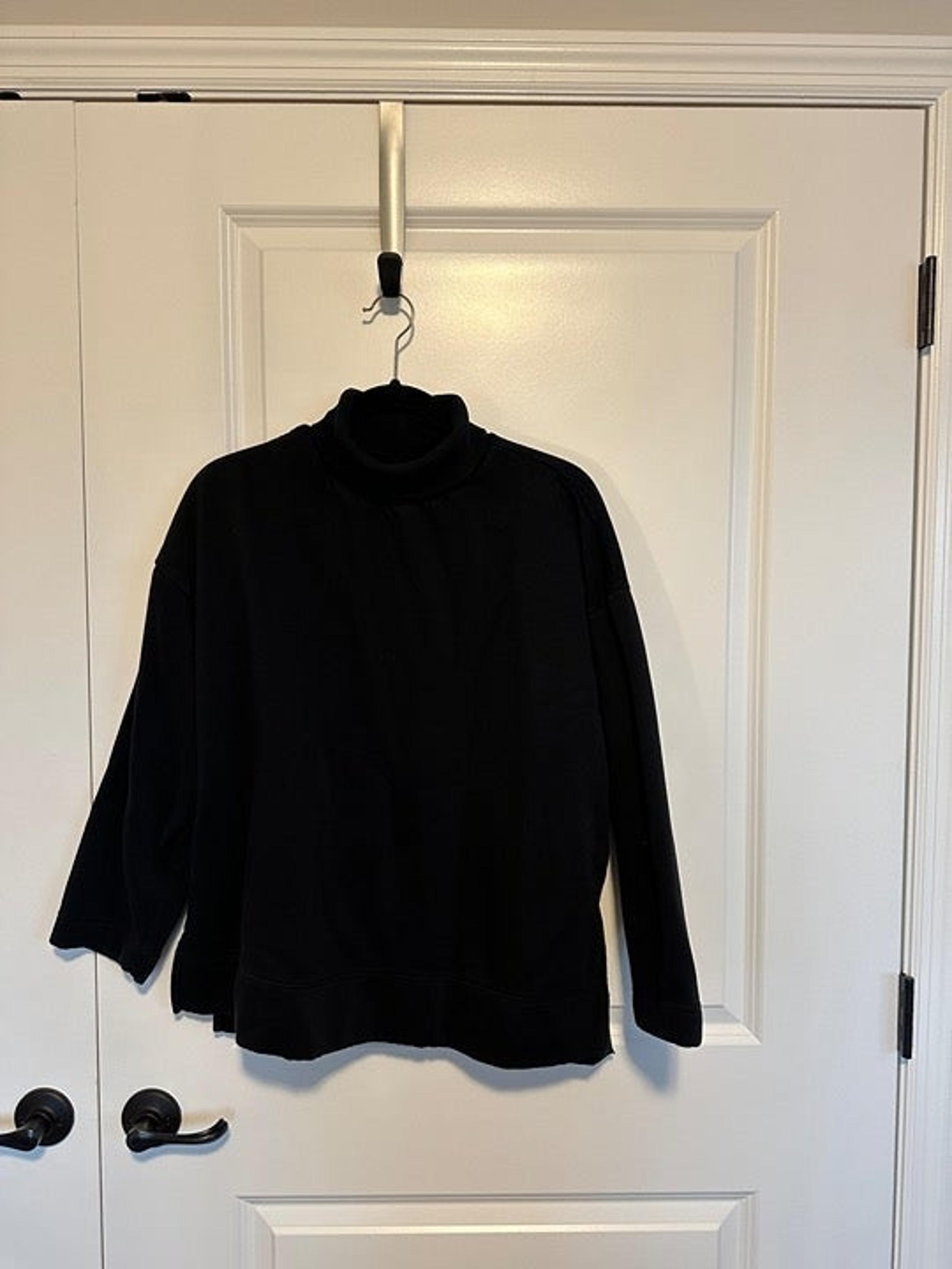 Lou and Grey Mock Neck Sweatshirt