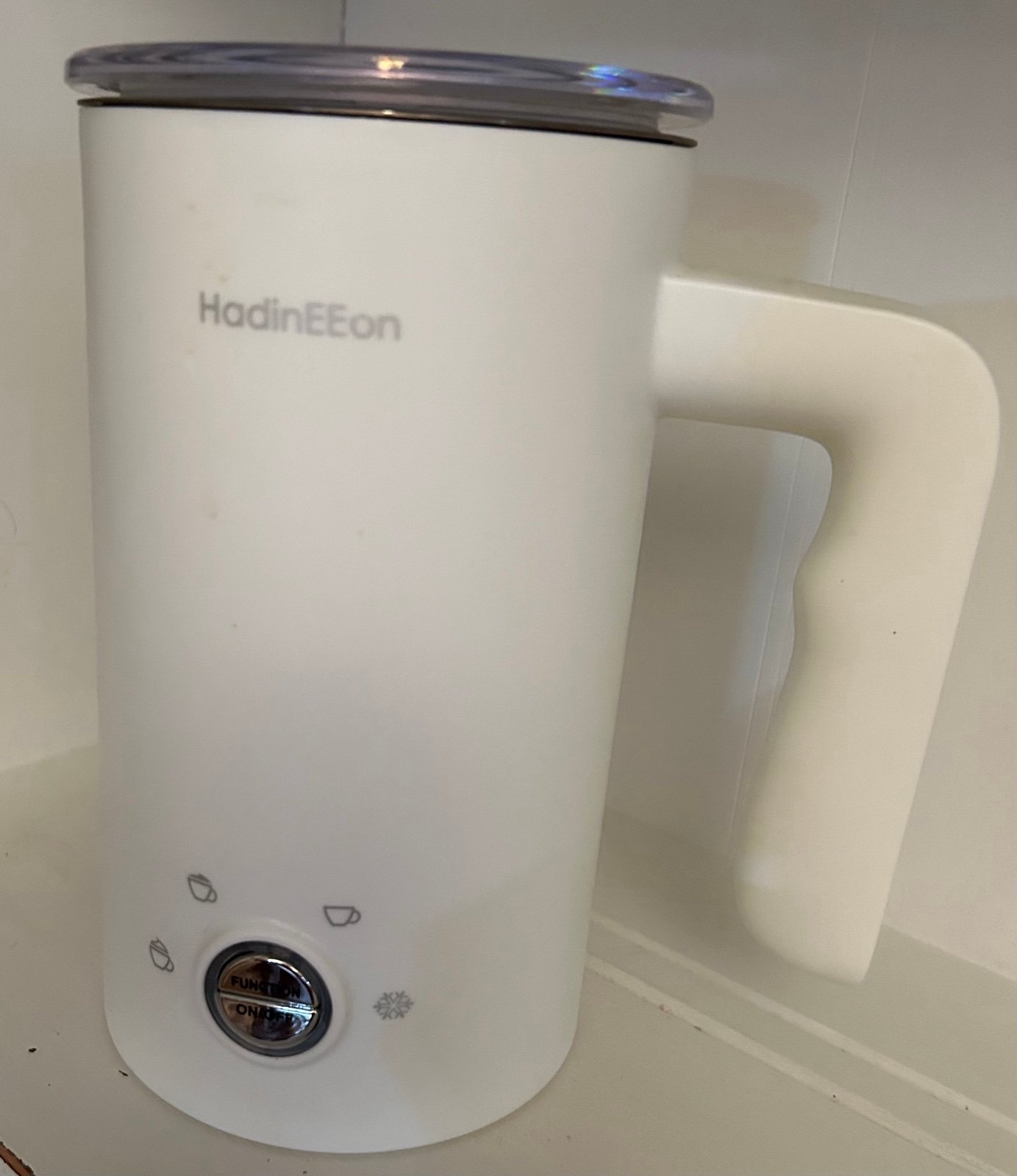 HadinEEon Automatic Electric Milk Frother