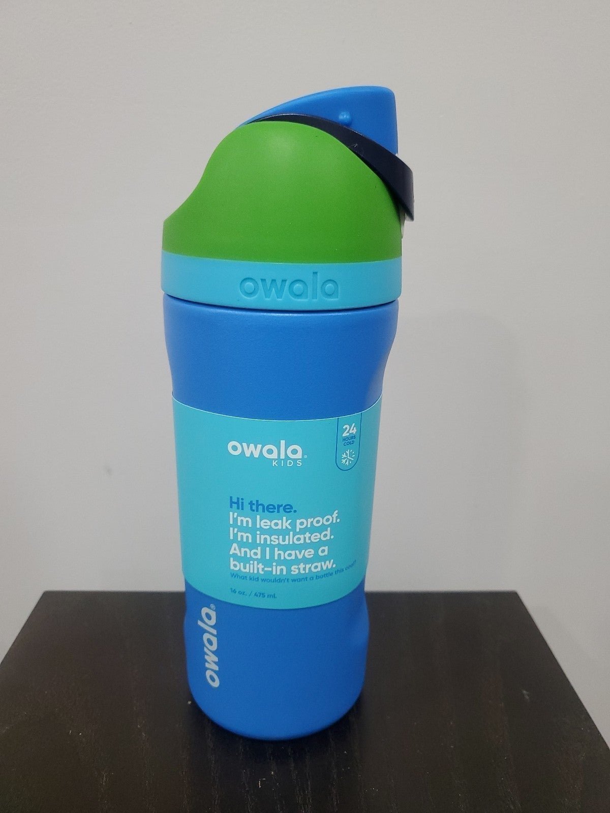 Owala Kids' FreeSip Stainless Steel Water Bottle / 16oz / Color: Green Machine