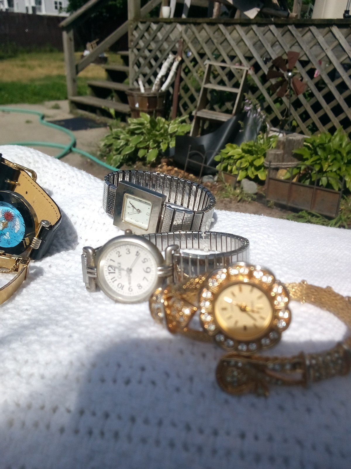 Set Wrist Watches (UNIQUE,COLLECTABLE)