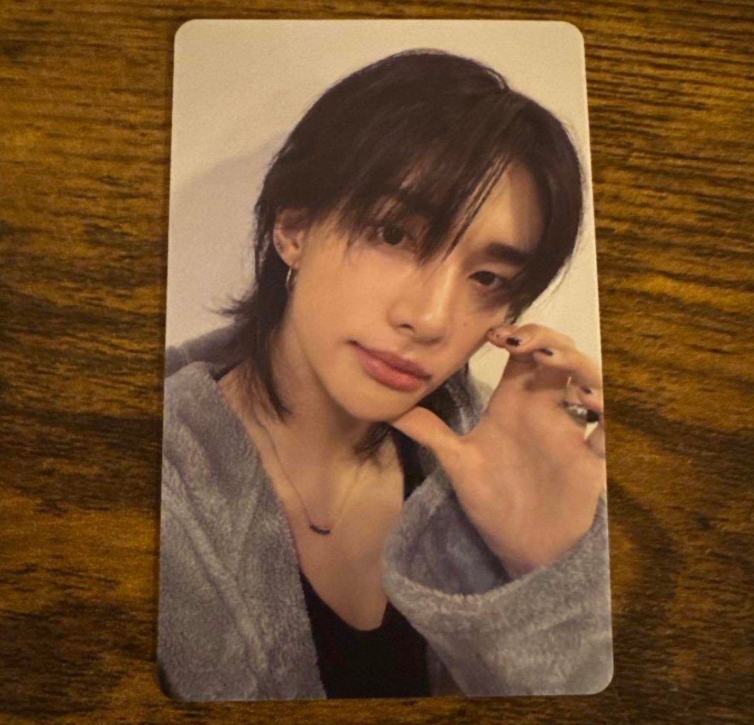Stray Kids dominATE domin ate pop up in Japan 10000 yen jyp Hyunjin photocard