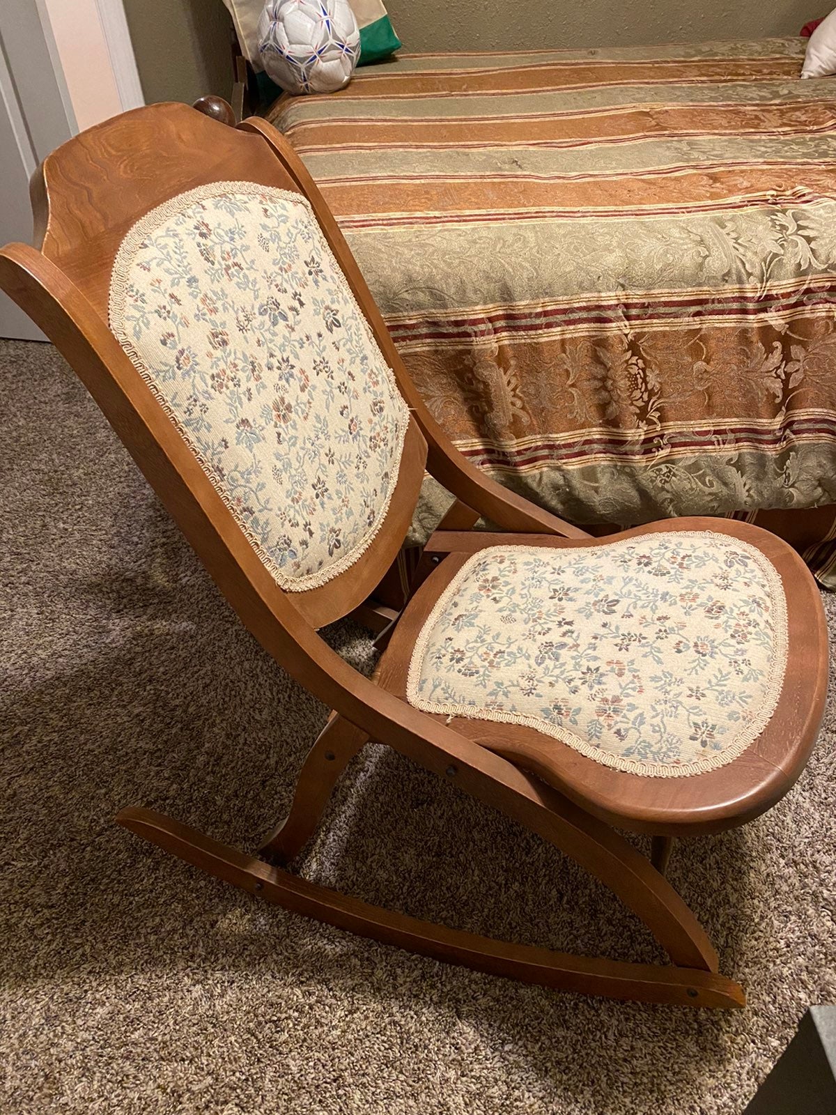 Vintage Rocking chair