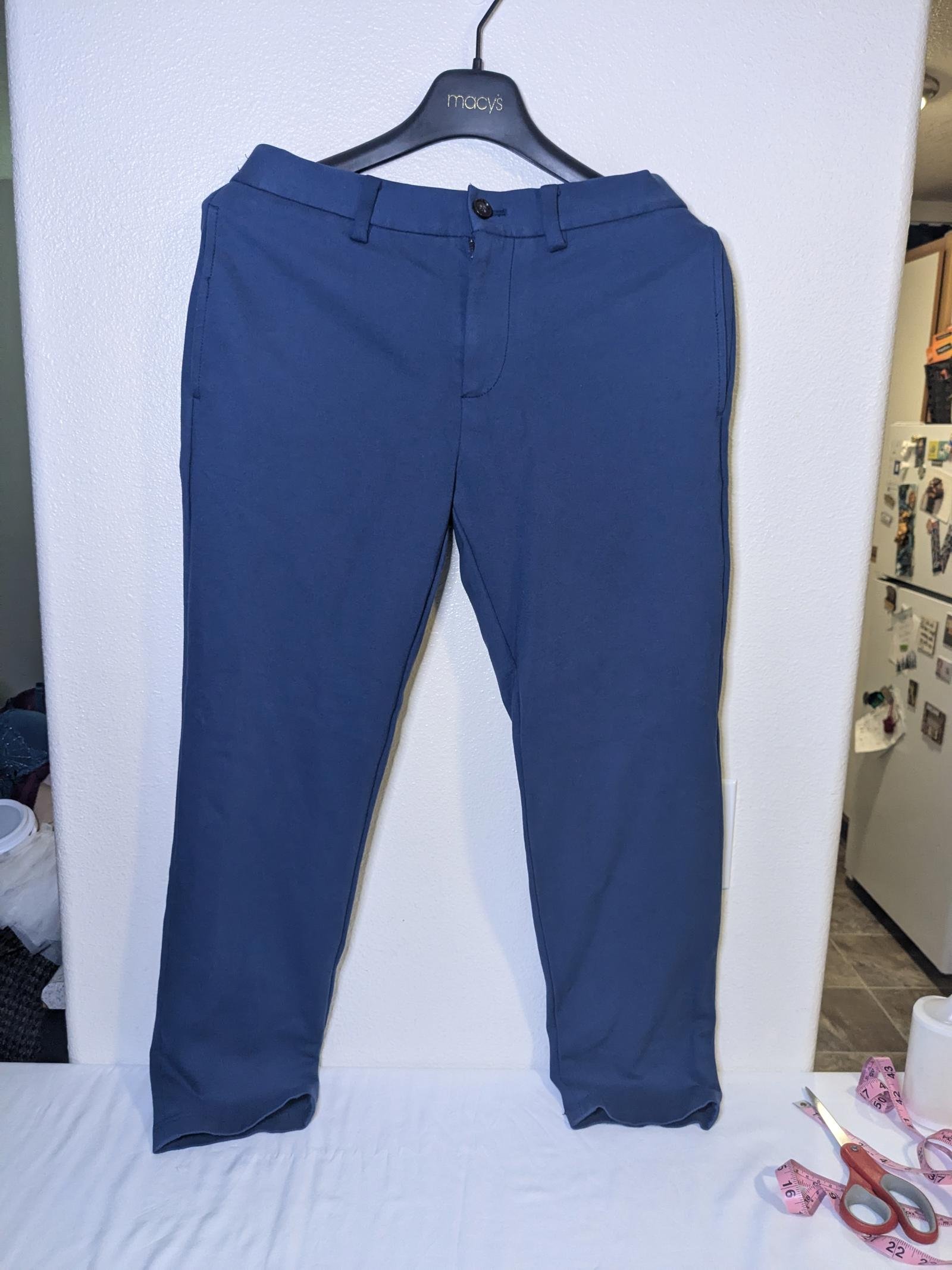 EUC Tommy Hilfiger Women's Slim Fit Chinos - Navy Blue - Size XS