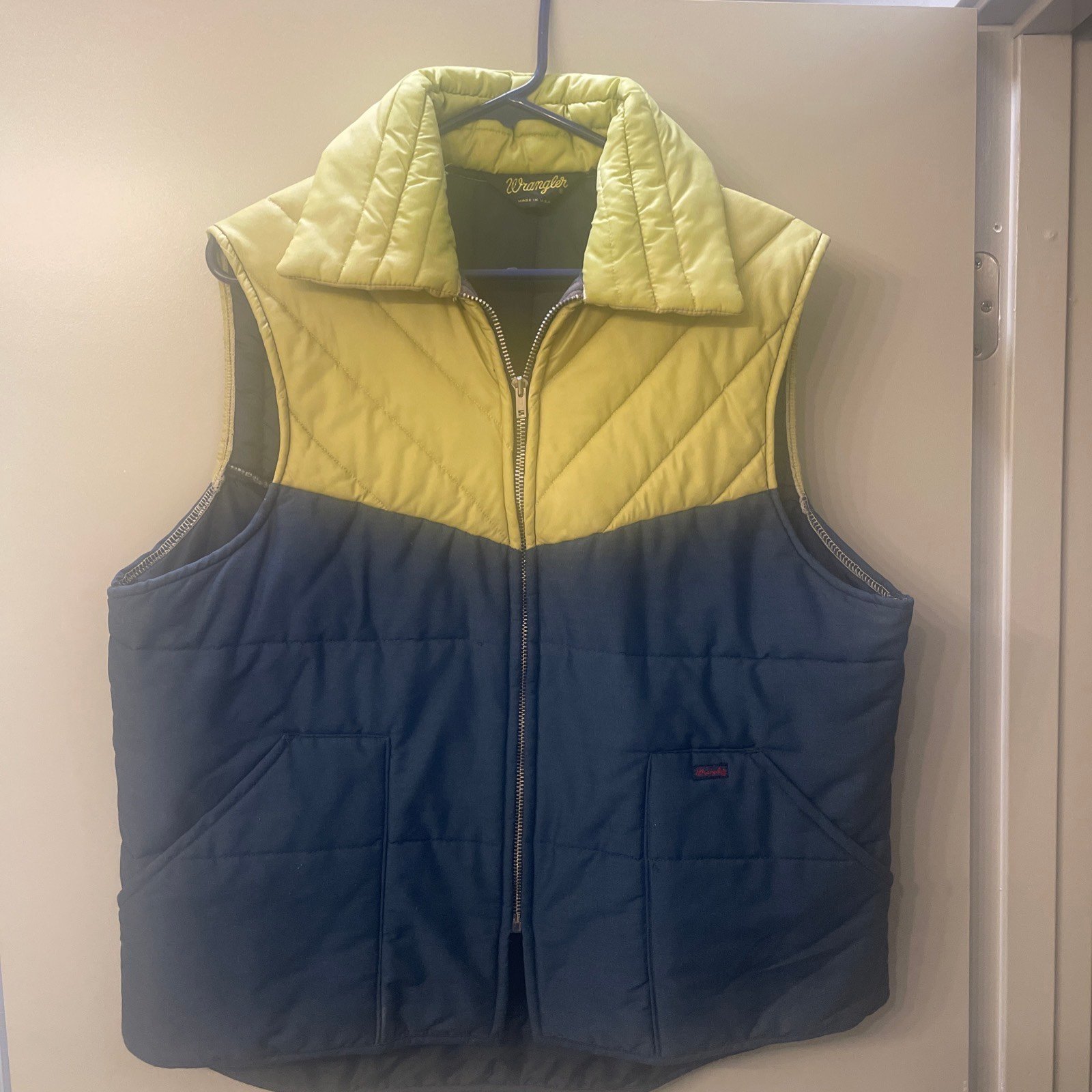 1970s vintage Wrangler Puffer vest