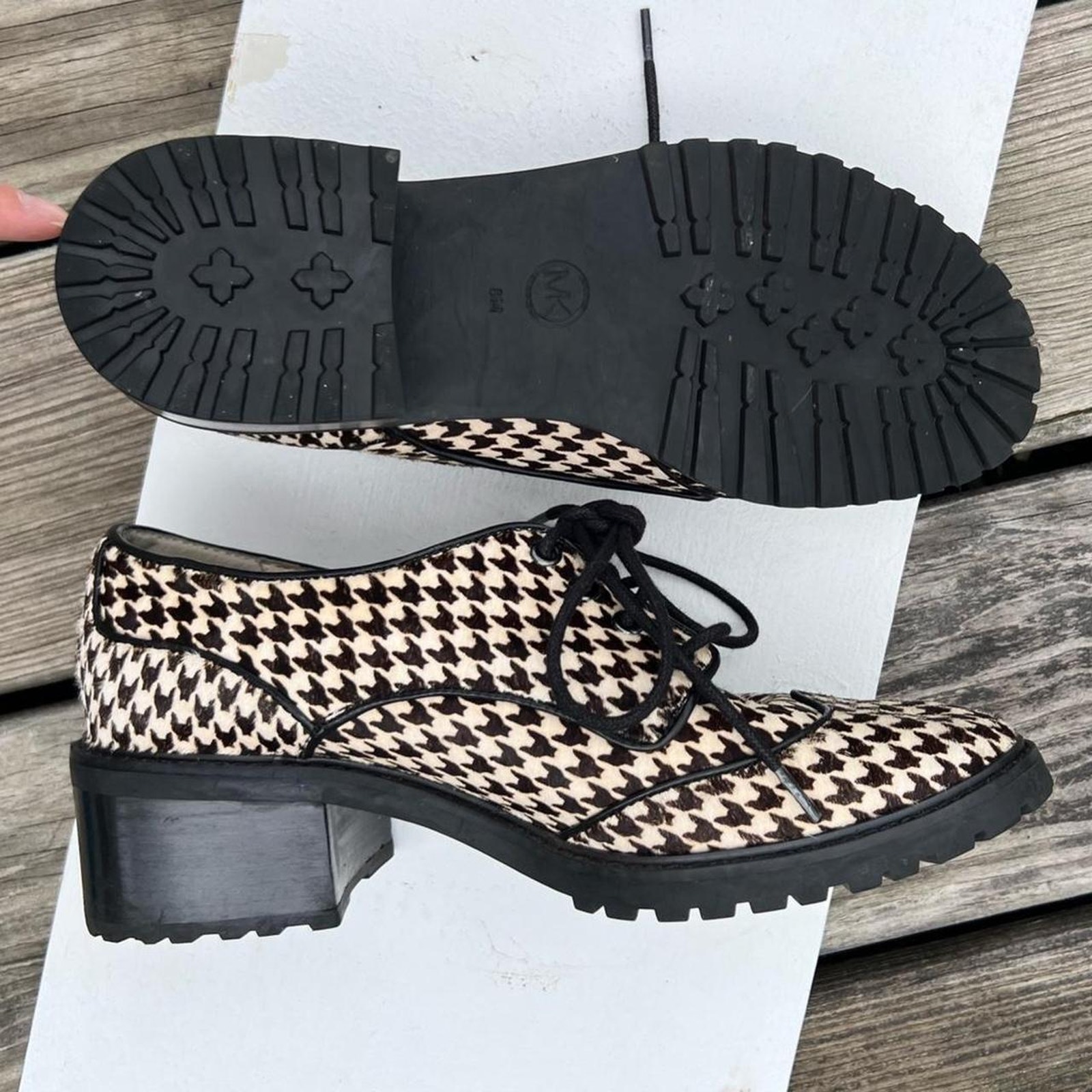 Michael Kors Edison Black White Calf Hair Oxford Houndstooth Shoes