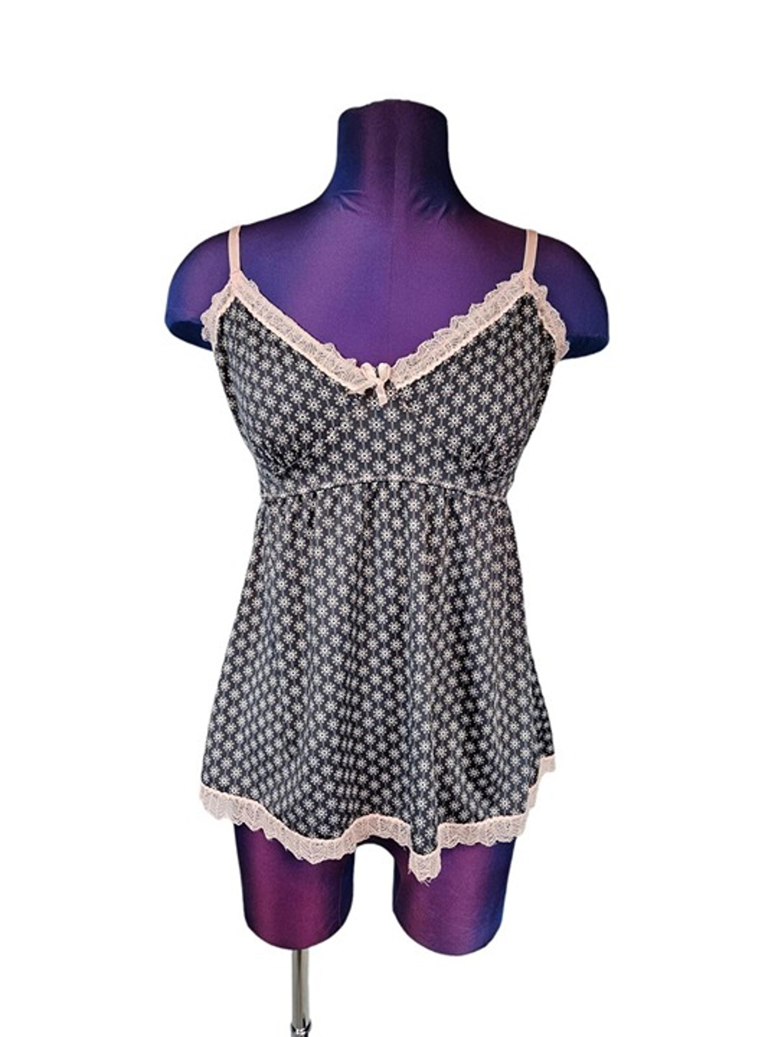Marilyn Monroe Y2K Gray & Pink Sexy Lace Cami Slip Top Size Medium Women's U39