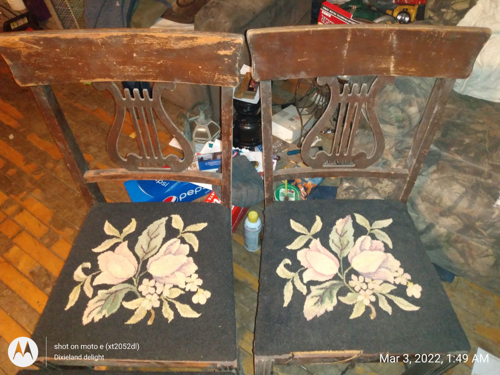 4 dinning room chairs made in 1907