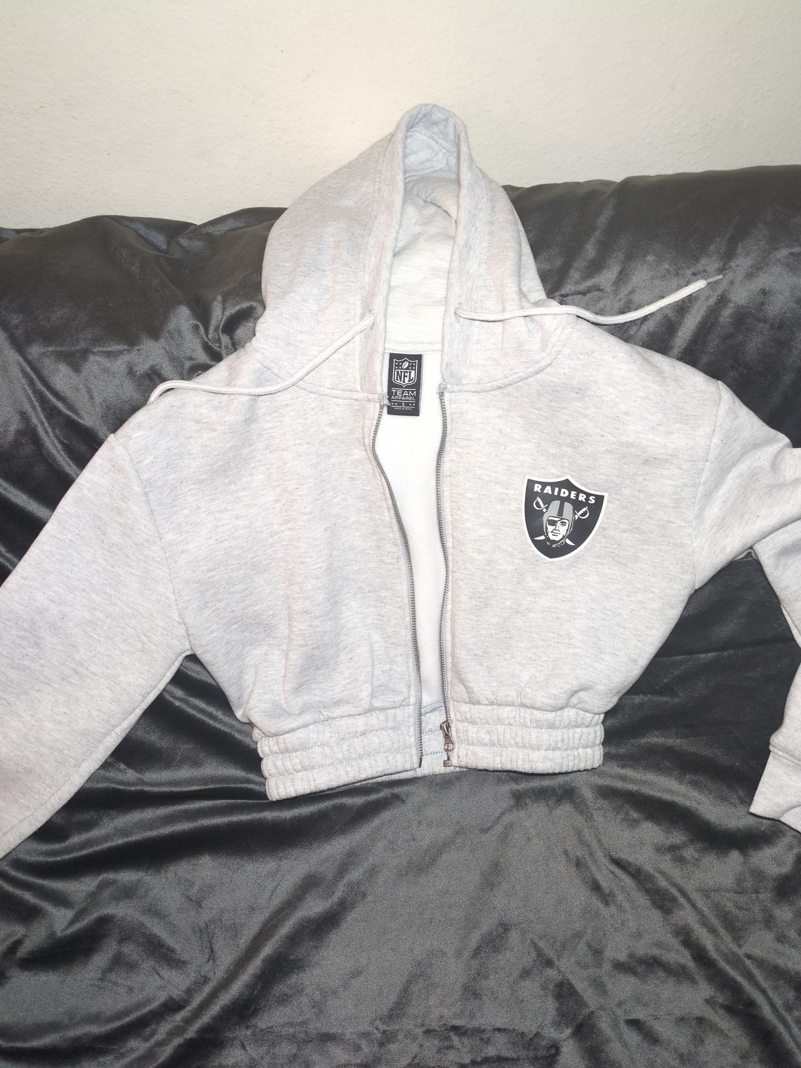 Raiders Cropped Full Zip Hoodie