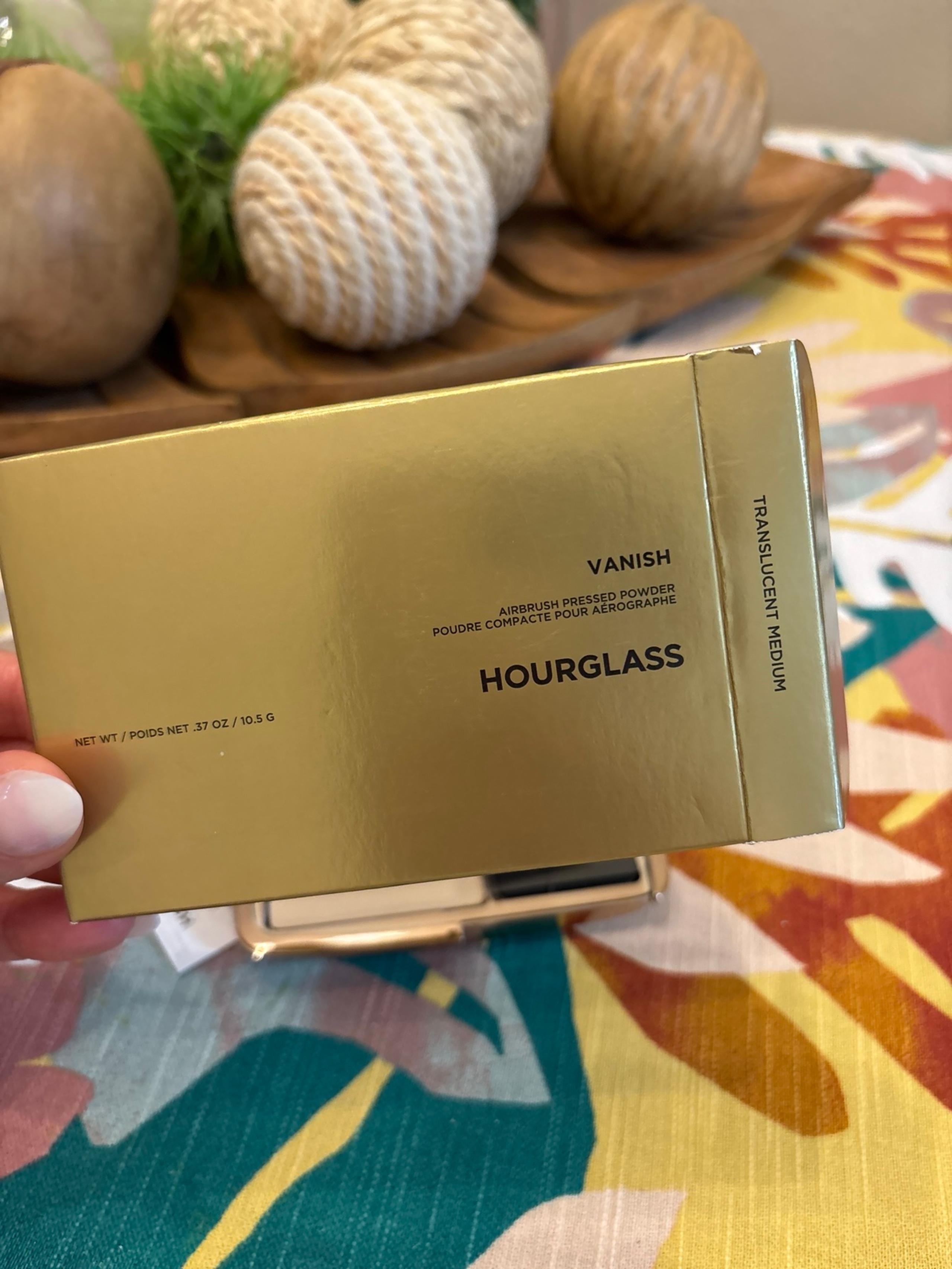 Hourglass Vanish Airbrush Pressed Powder Translucent Medium .37 OZ / 10.5 G new