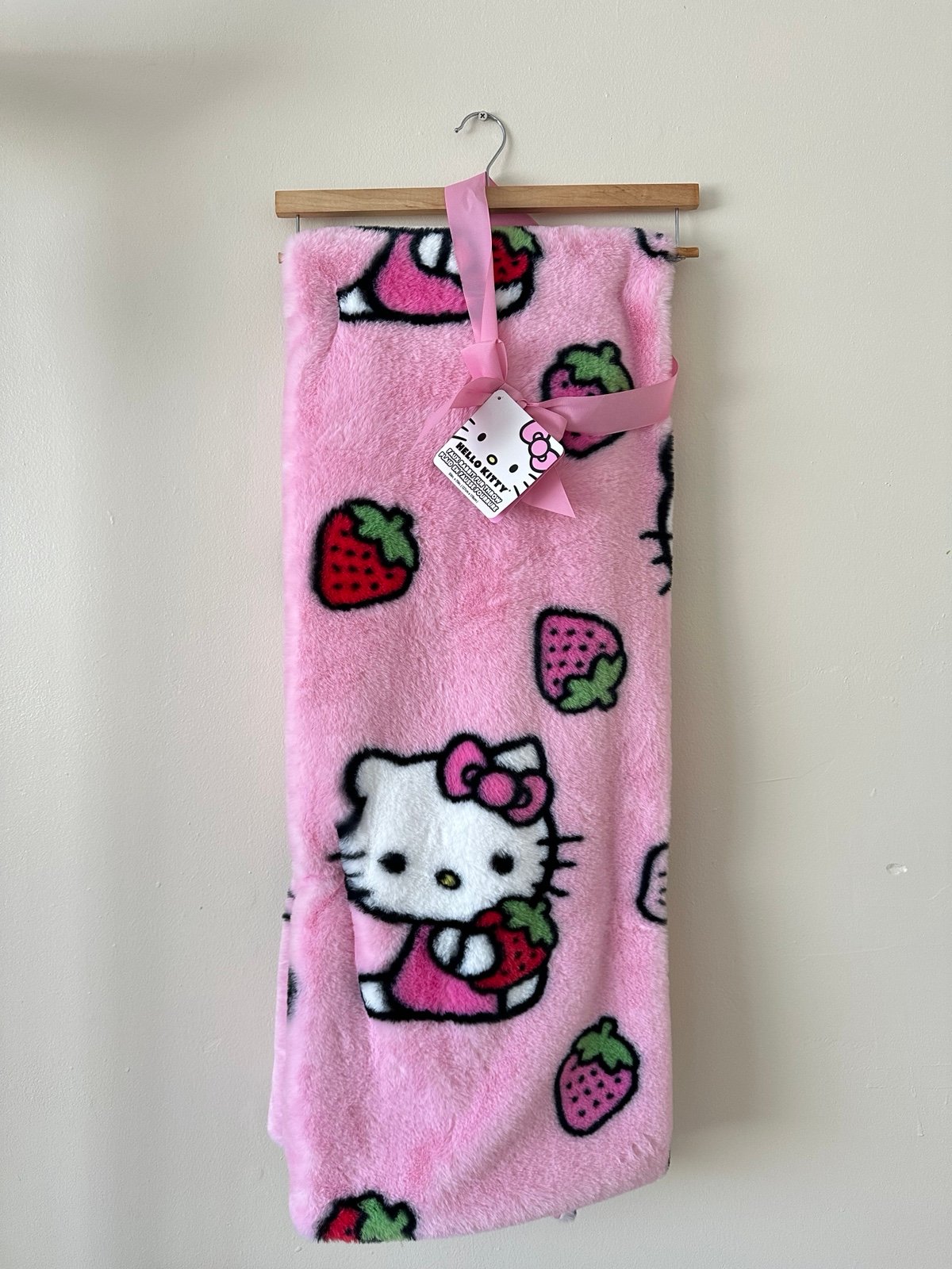 RARE Hello Kitty Strawberry Faux Fur blanket 50in. x 70in.