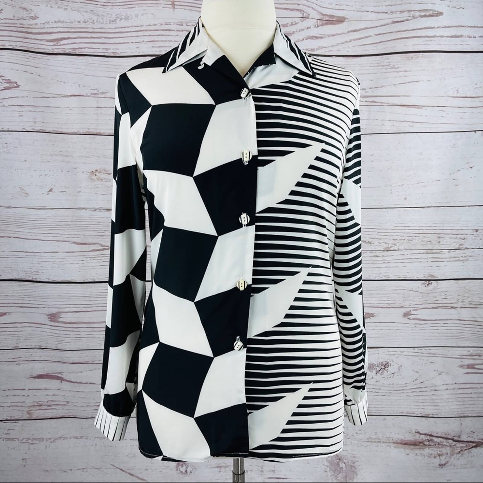 Units Limited Edition vintage blouse sheer geometric long sleeve collar