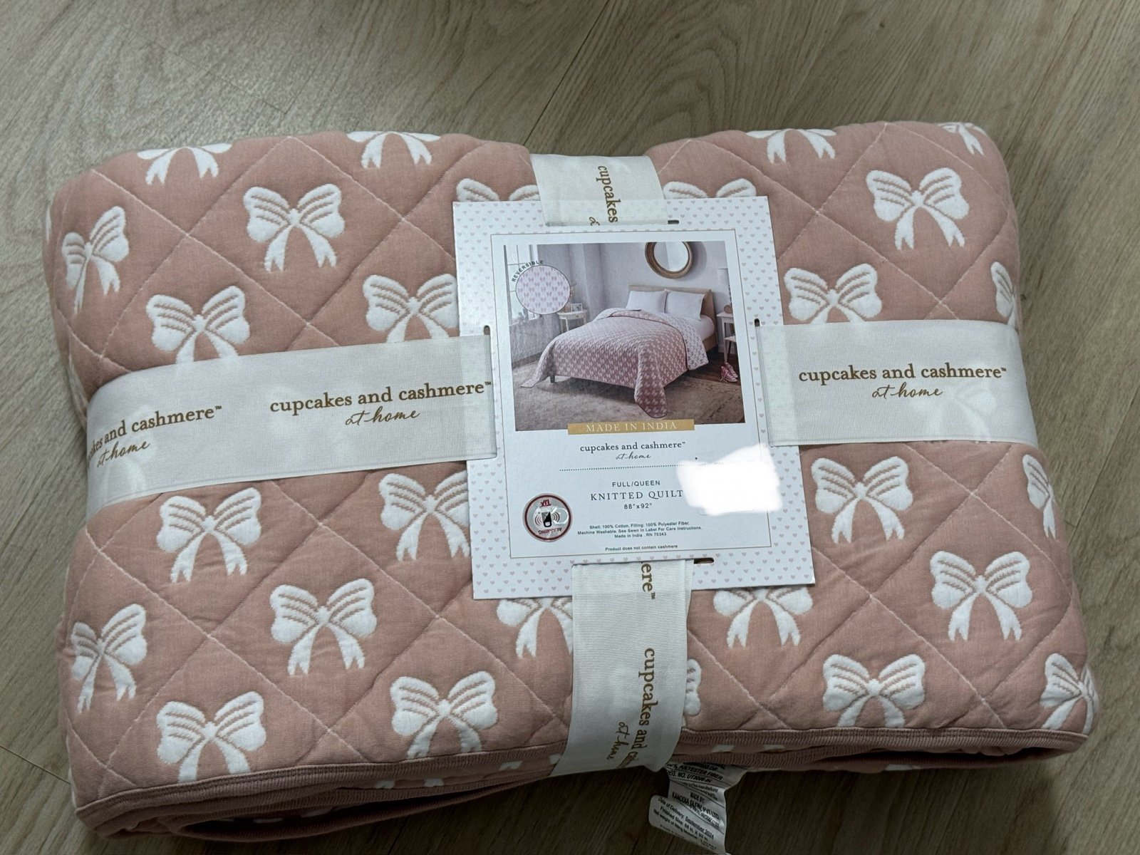 cupcake and cashmere queen Knitted quilt