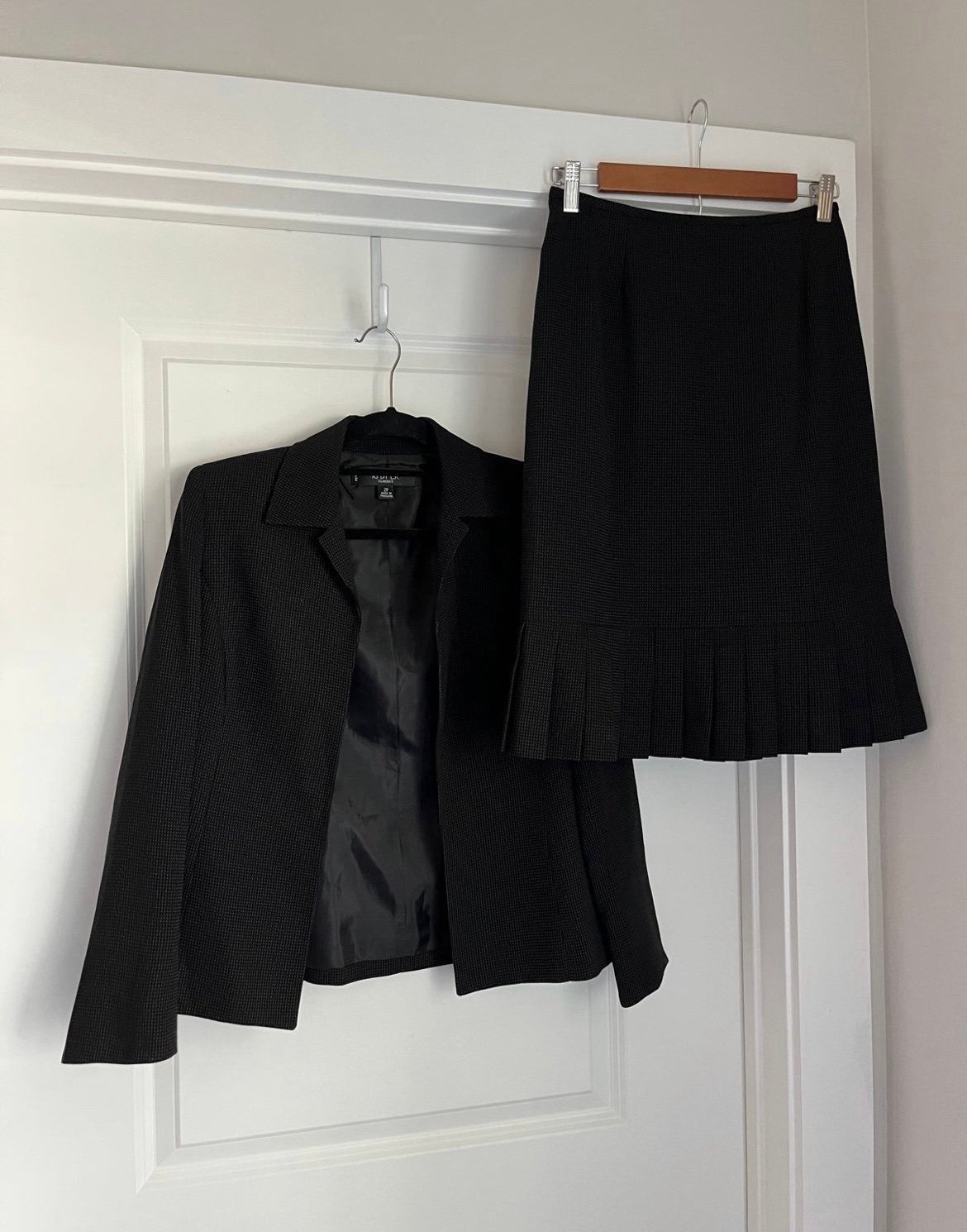 Women’s Skirt Suit