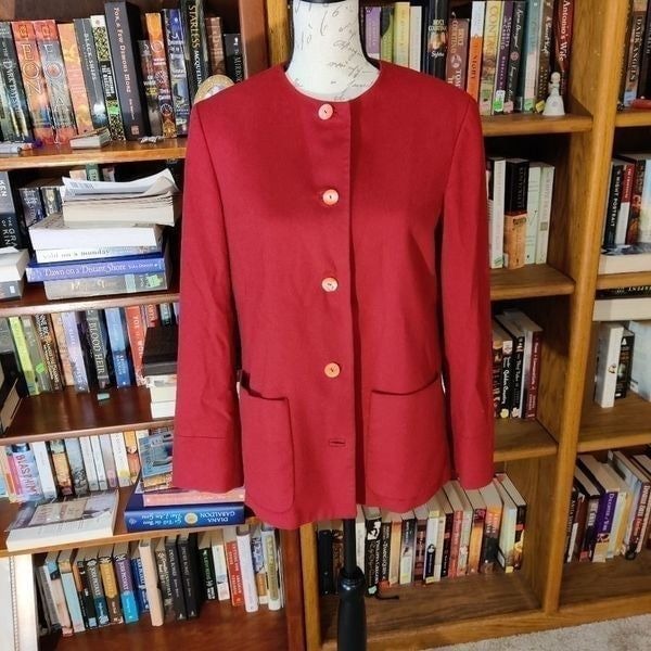 agnona made in italy red 100% cashmere 5 button collarless light coat sz M/L euc