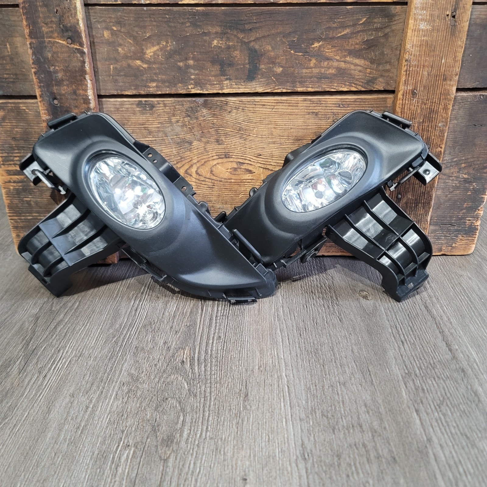 2003 2004 2005 MAZDA 3 4DOOR LEFT & RIGHT SIDE FOG LIGHT CLEAR 1SET