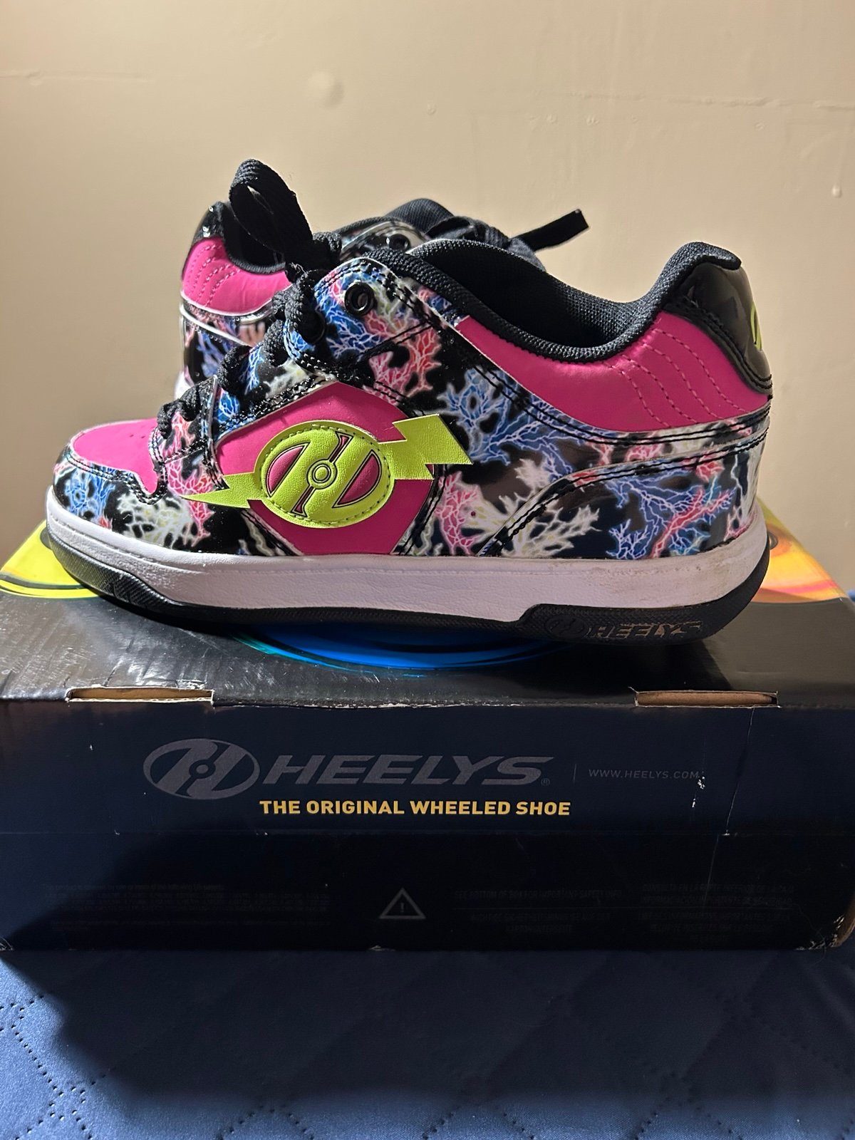 Heelys size 4