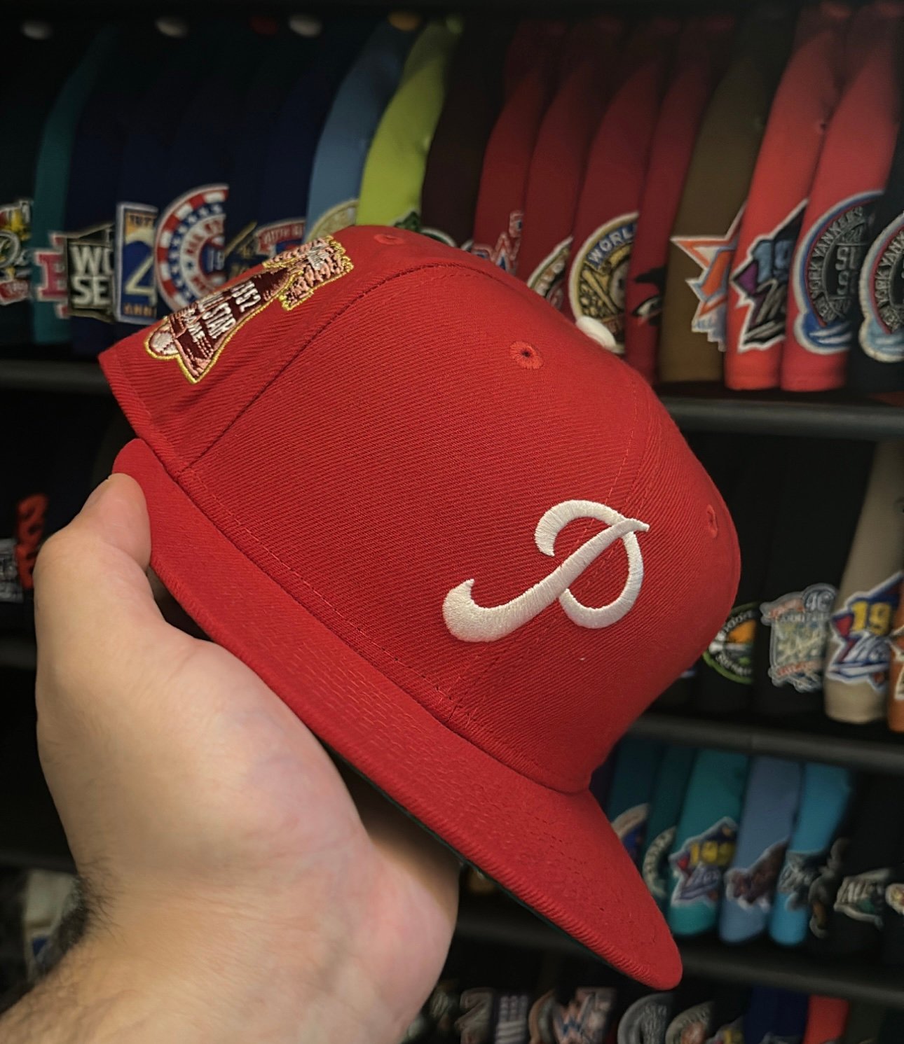 HATCLUB exclusive