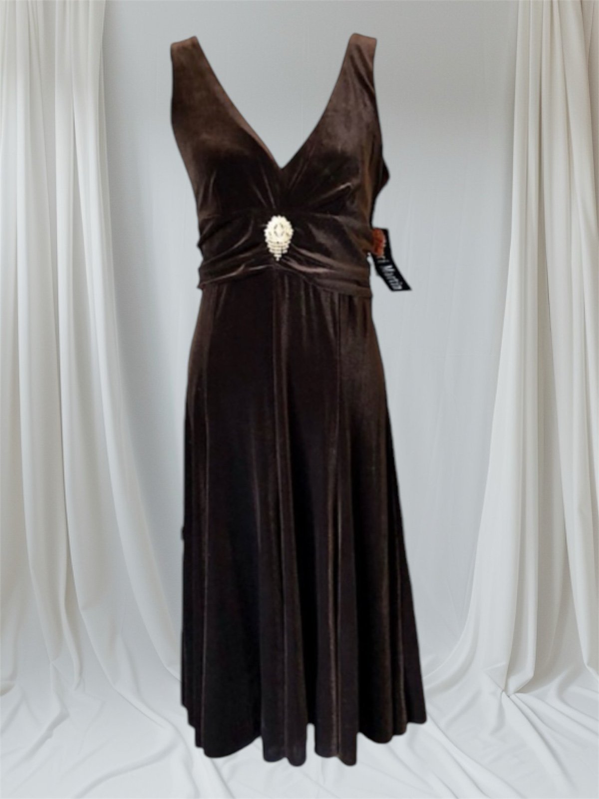 NWT Sheri Martin Chocolate Velour Special Occasion Dress Size 8