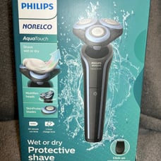 Phillips Aqua Touch Trimmer